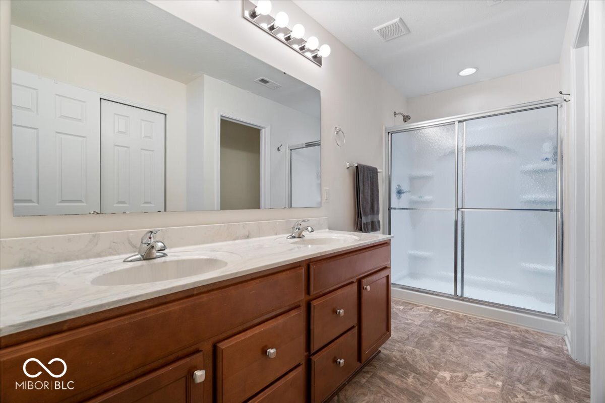 6873 W Cedarwood Circle