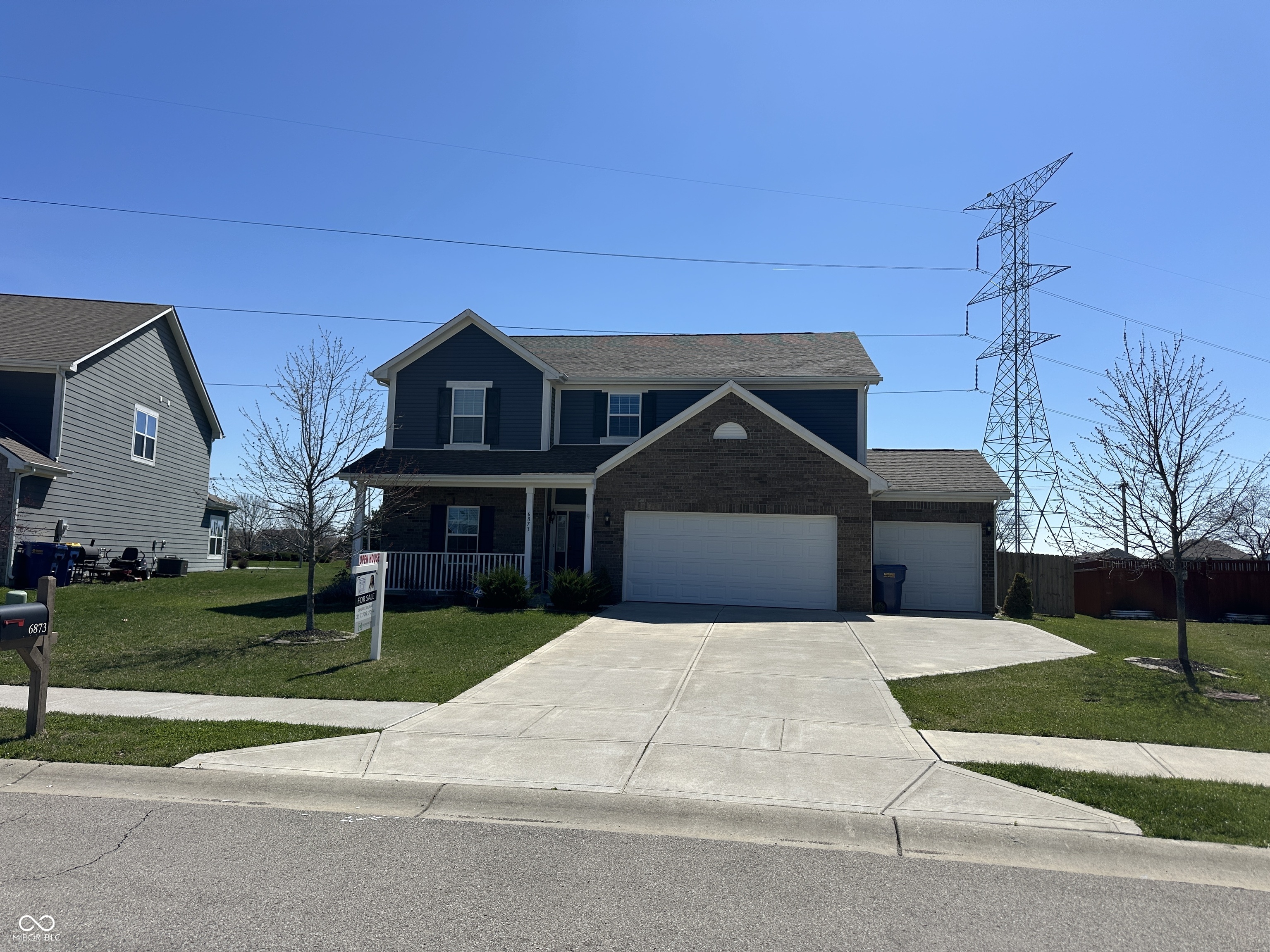 6873 W Cedarwood Circle