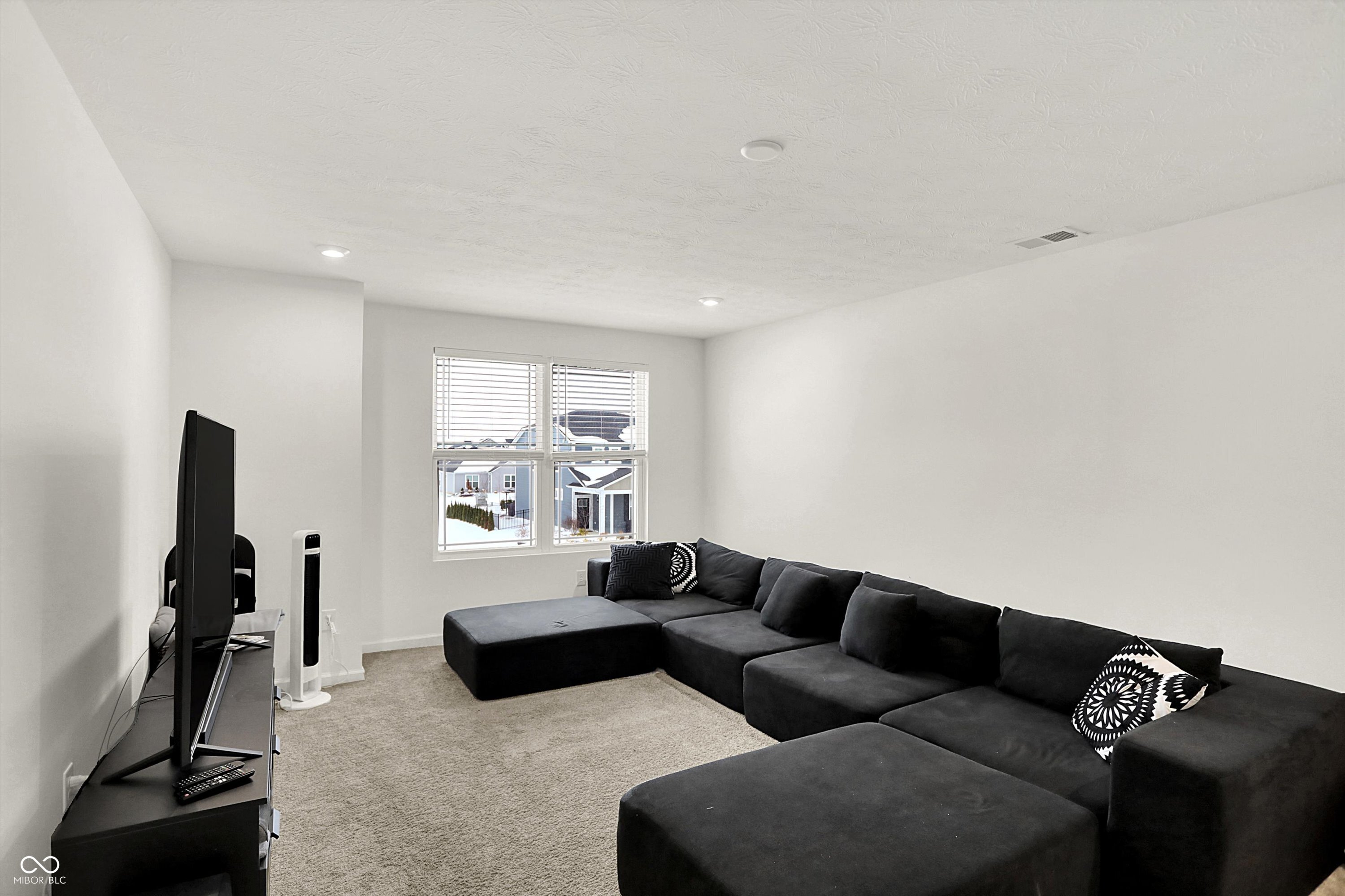15425 Montfort Drive
