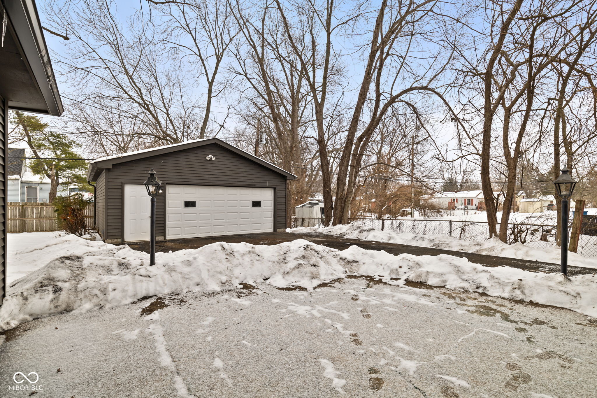 10204 Chris Drive