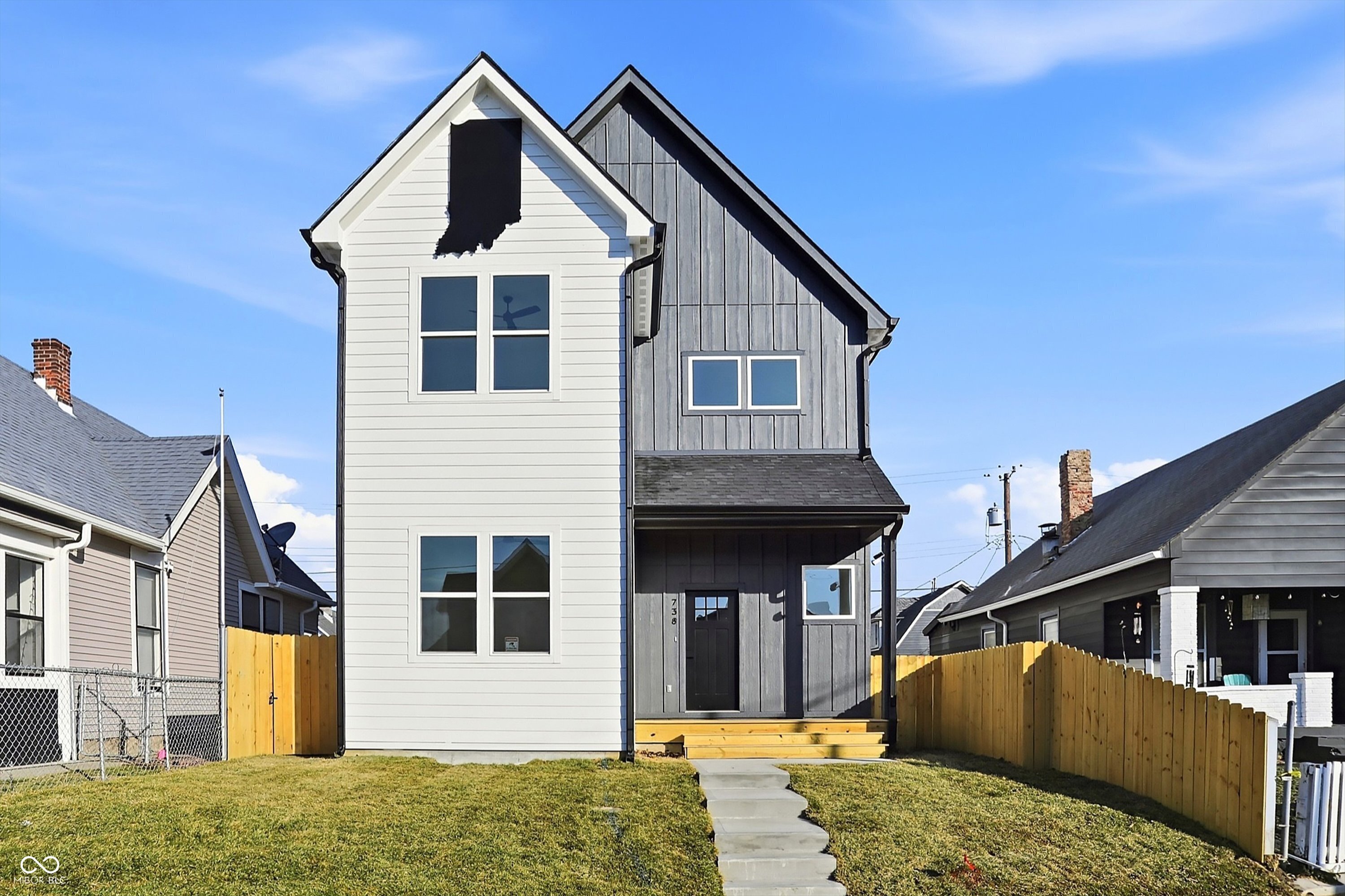 738 Cottage Avenue