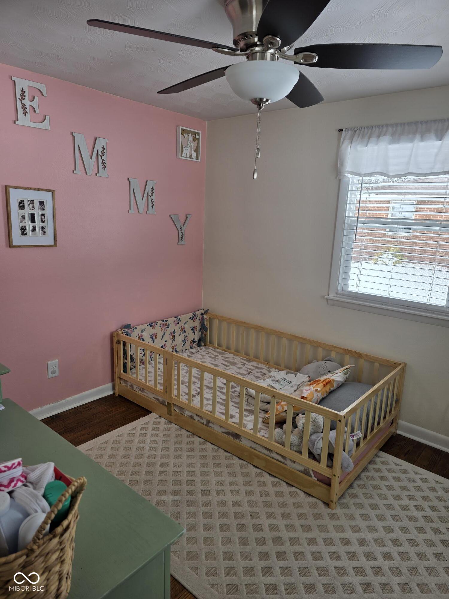 105 Willow Lane