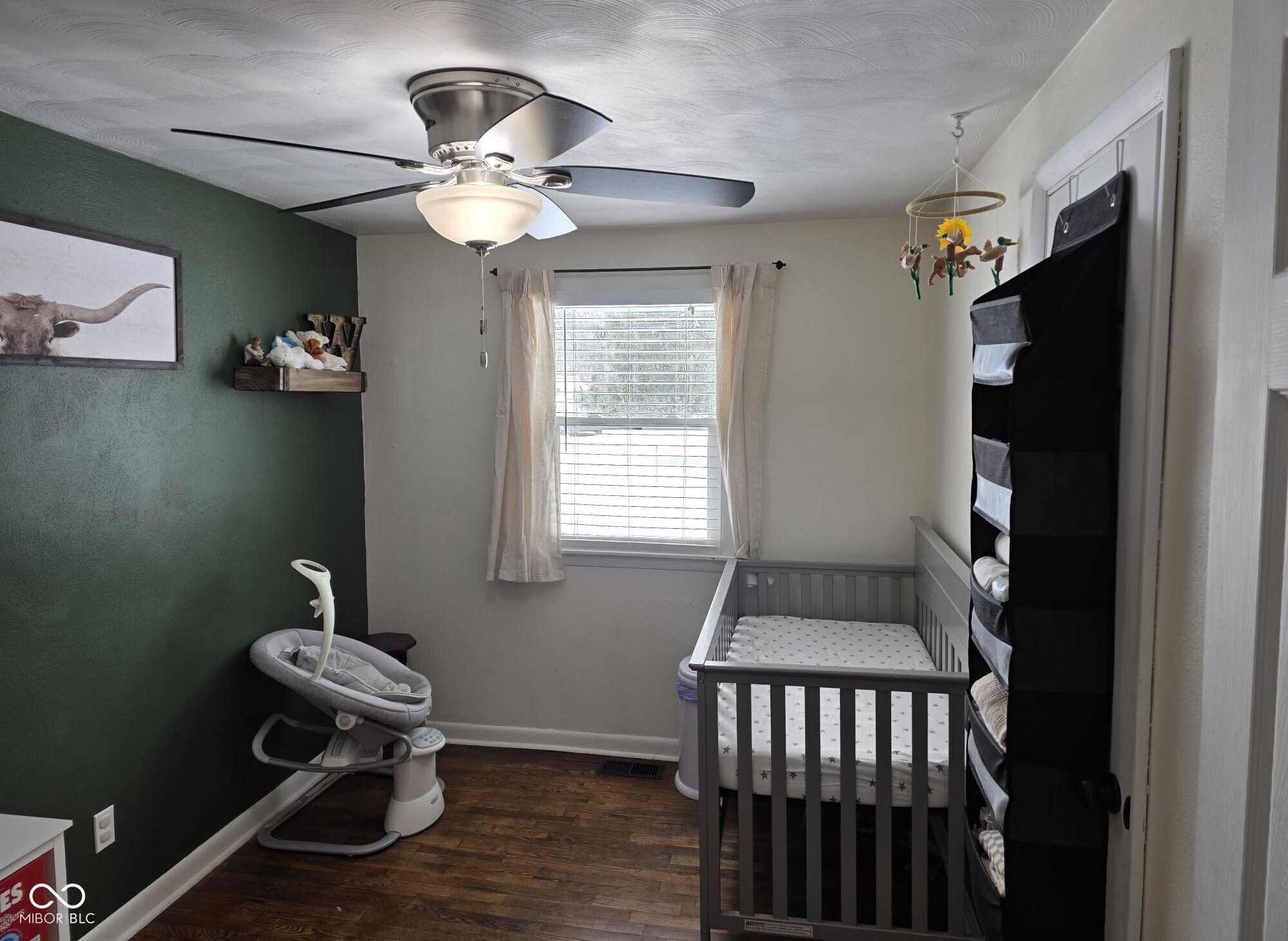 105 Willow Lane