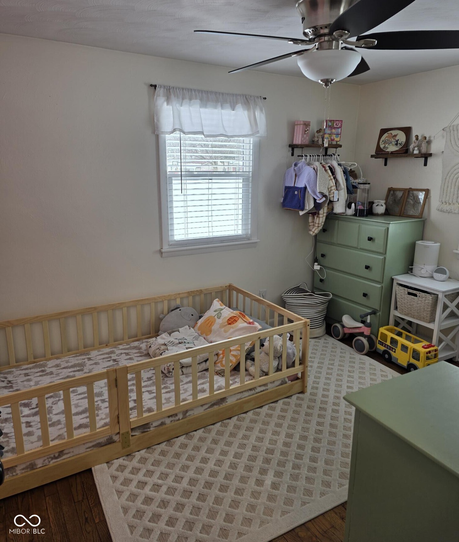 105 Willow Lane