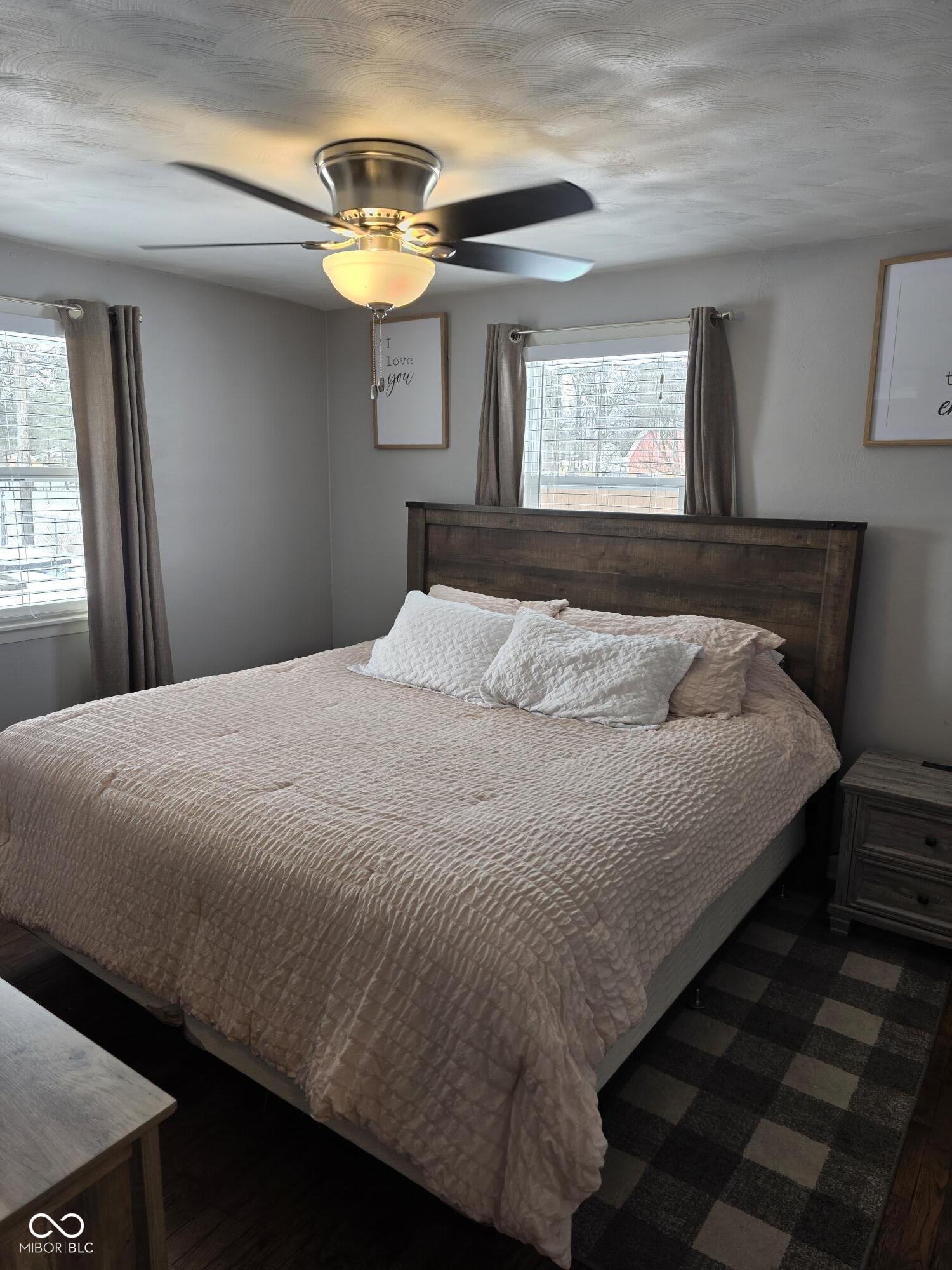 105 Willow Lane