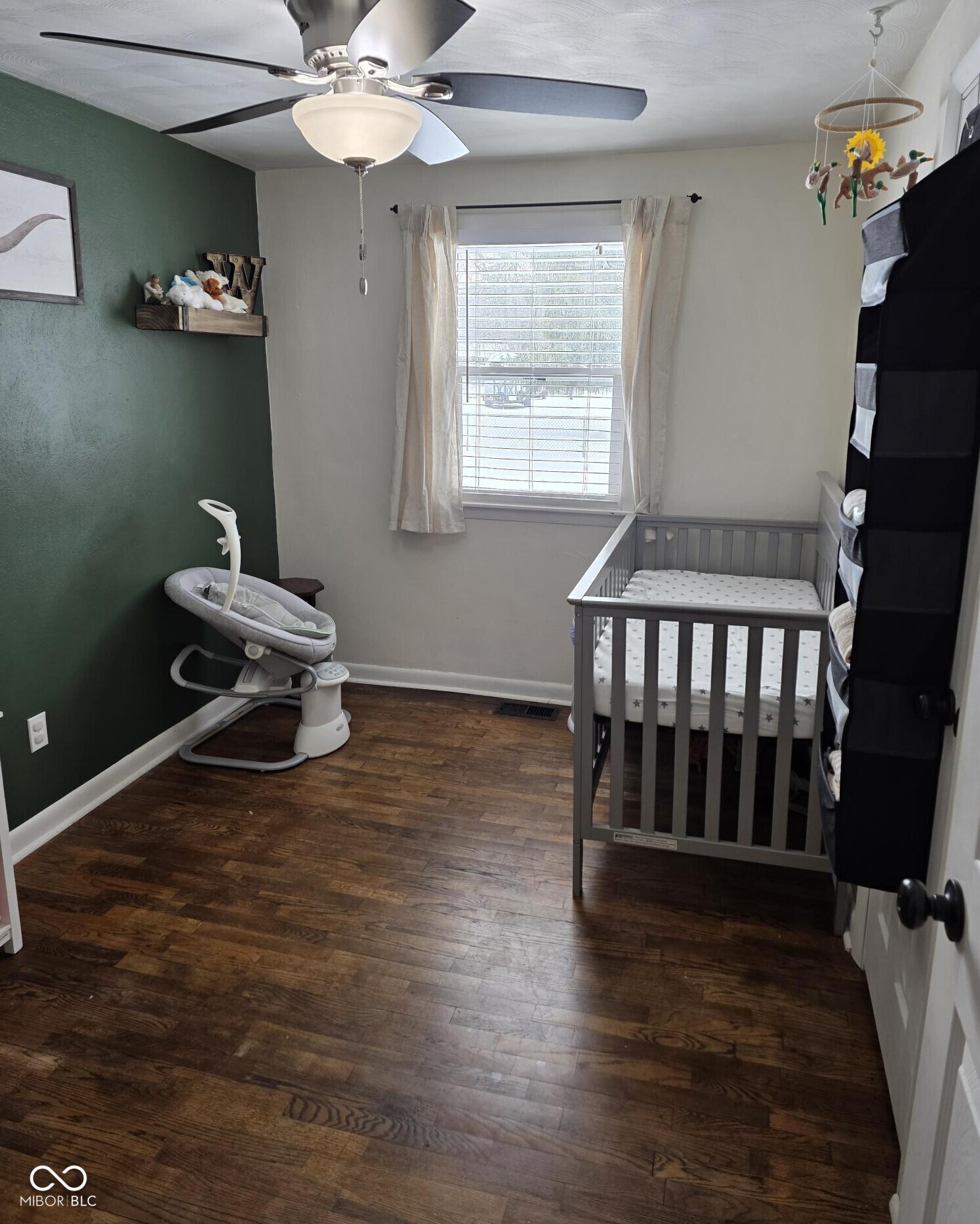 105 Willow Lane
