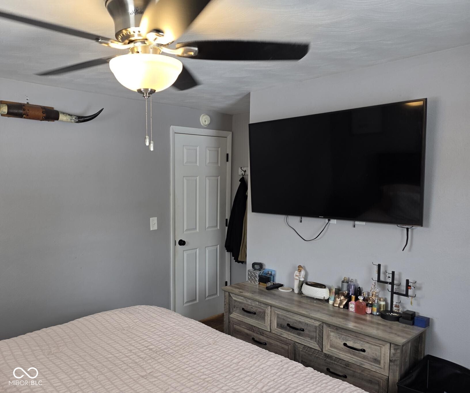 105 Willow Lane