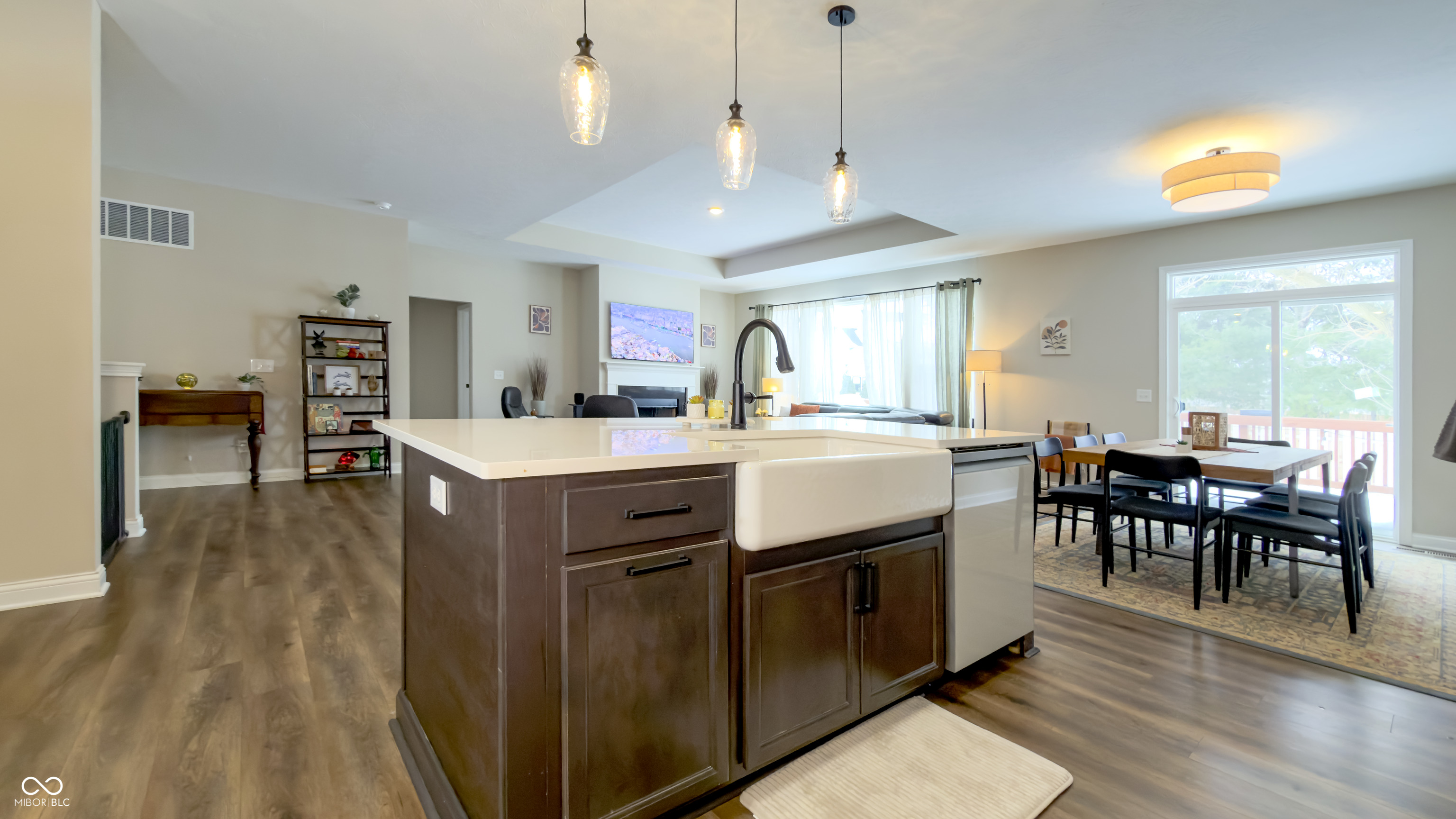 110 Saundra Drive