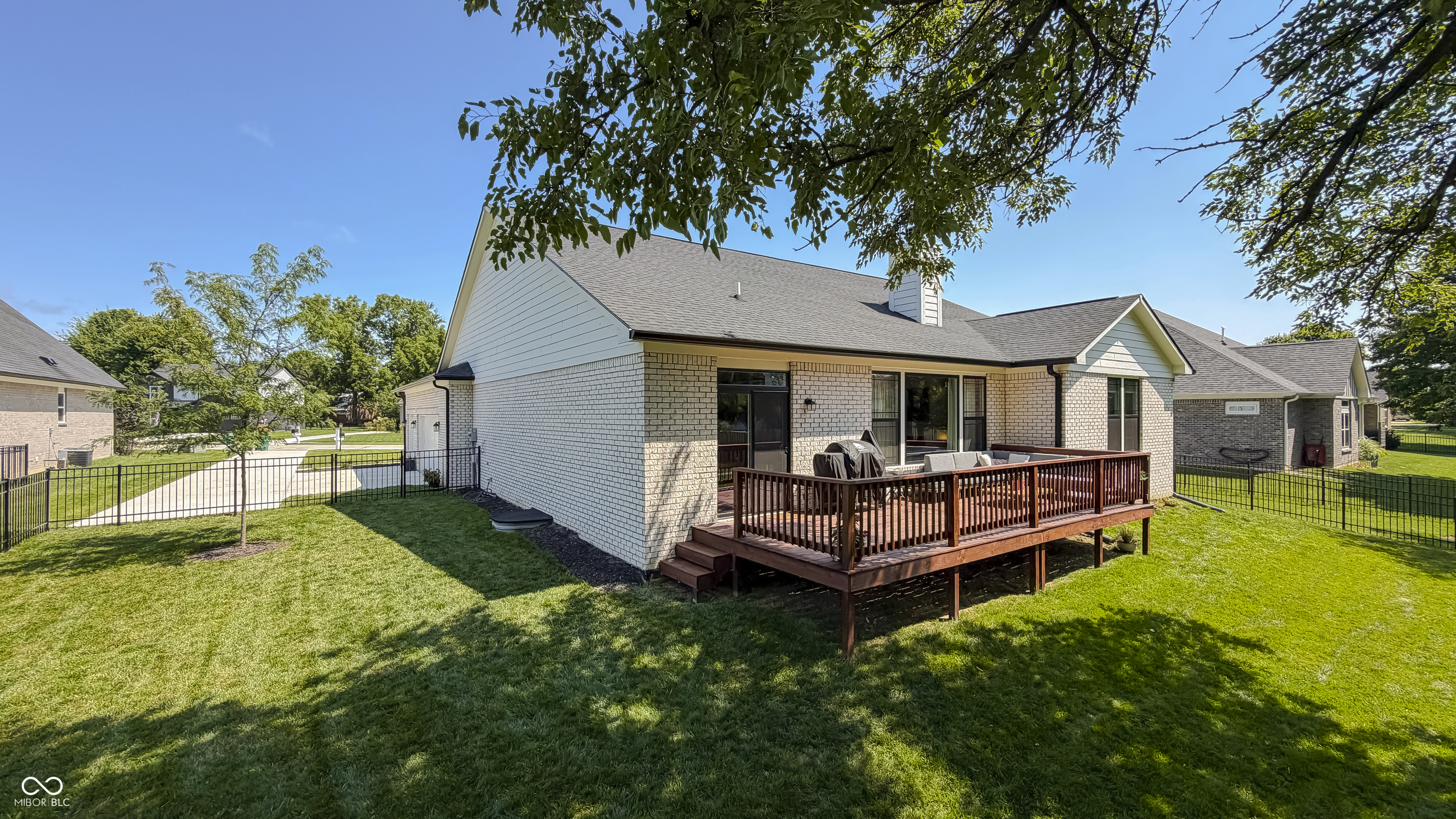 110 Saundra Drive