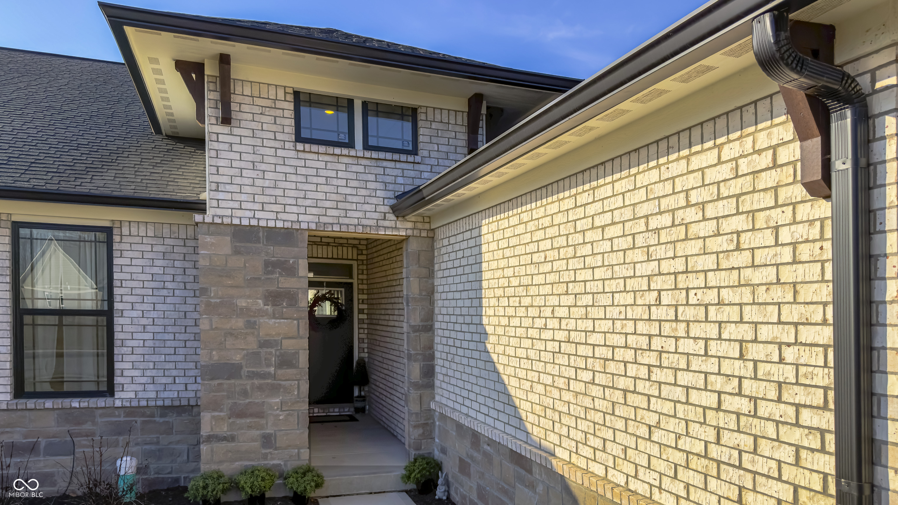 110 Saundra Drive