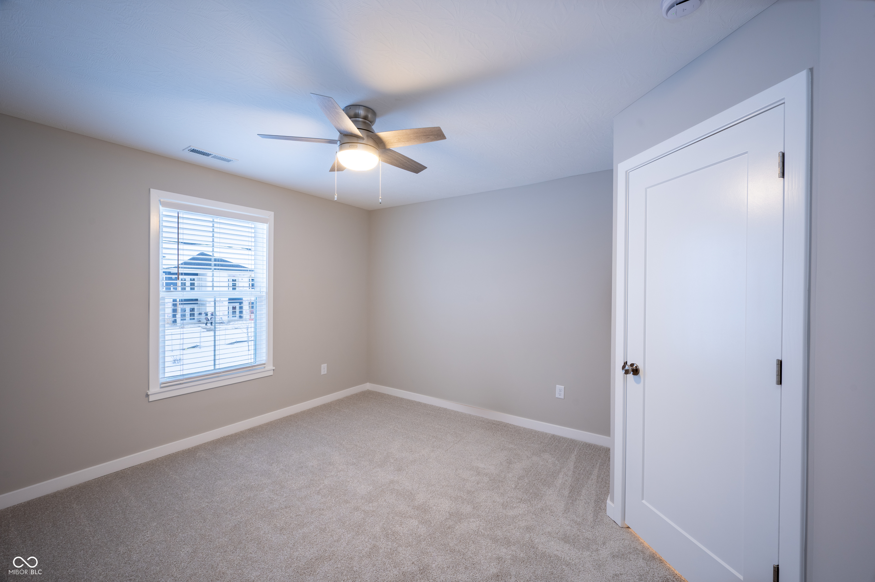 7294 Broadview Lane