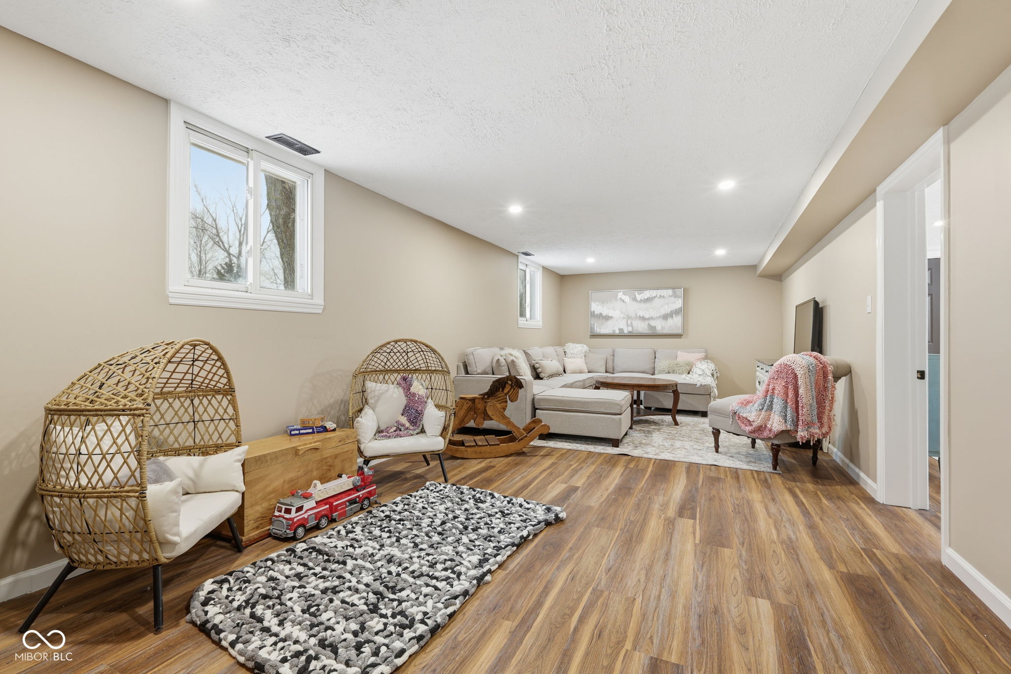 5003 Gambel Road