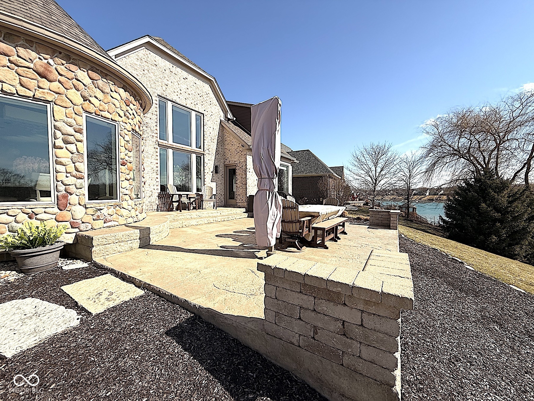 4709 River Ridge Drive