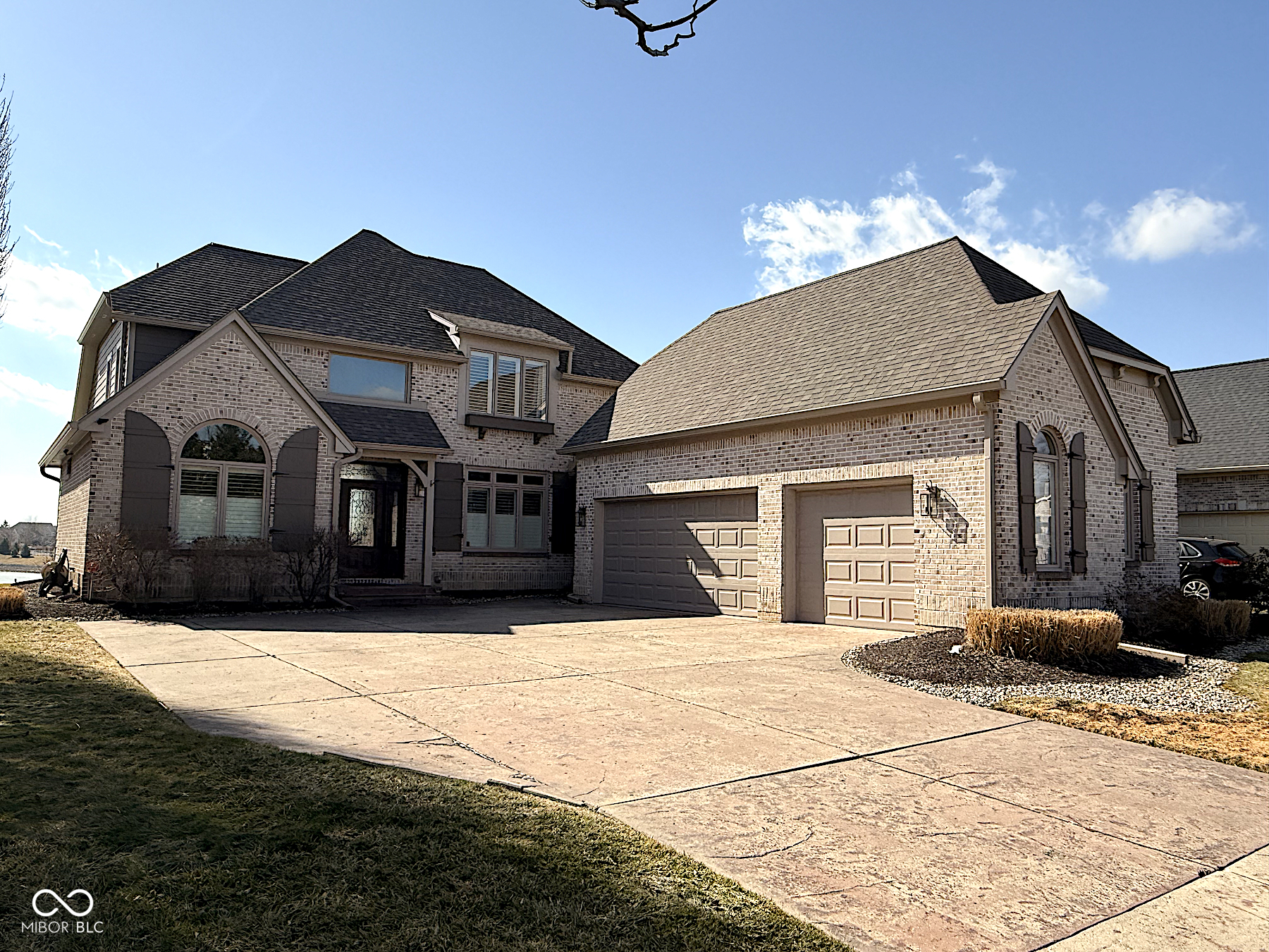 4709 River Ridge Drive