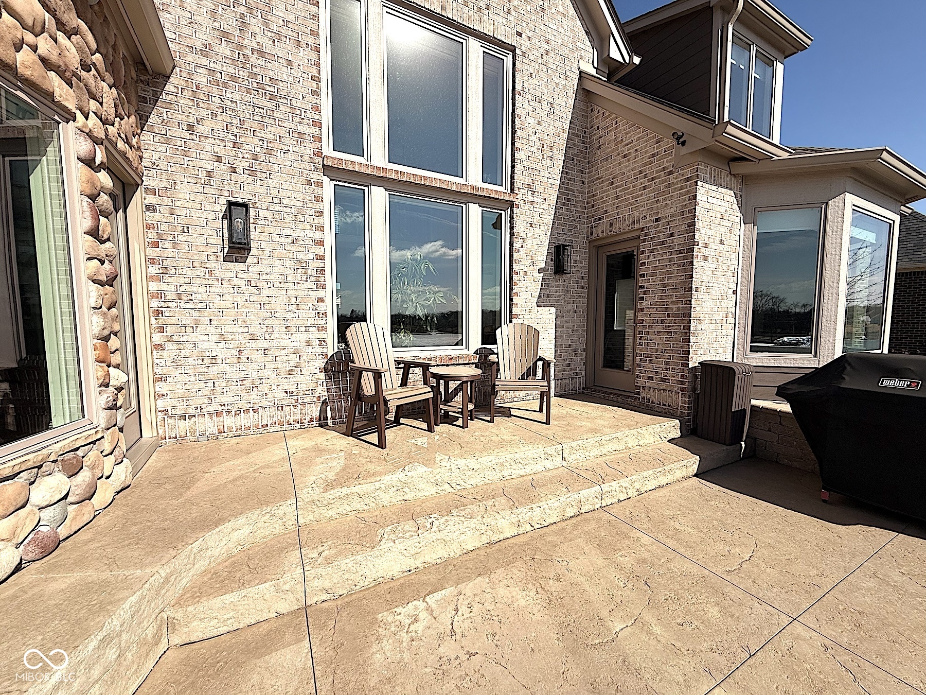 4709 River Ridge Drive