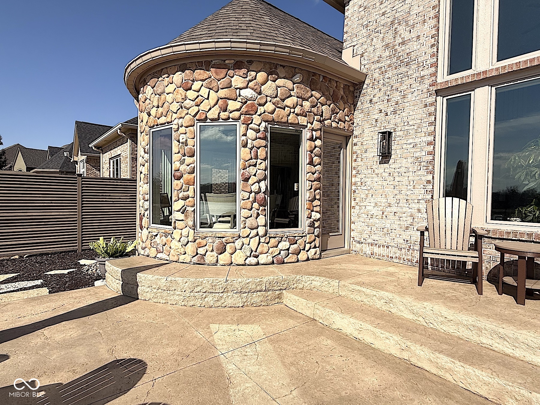 4709 River Ridge Drive