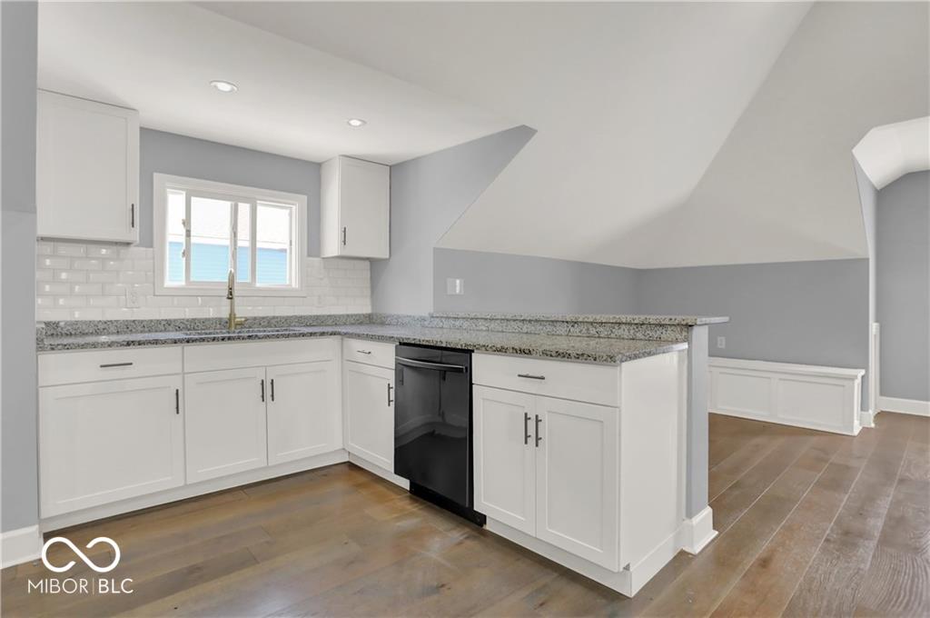 320 W 29th Street