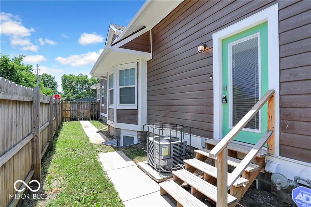 320 W 29th Street
