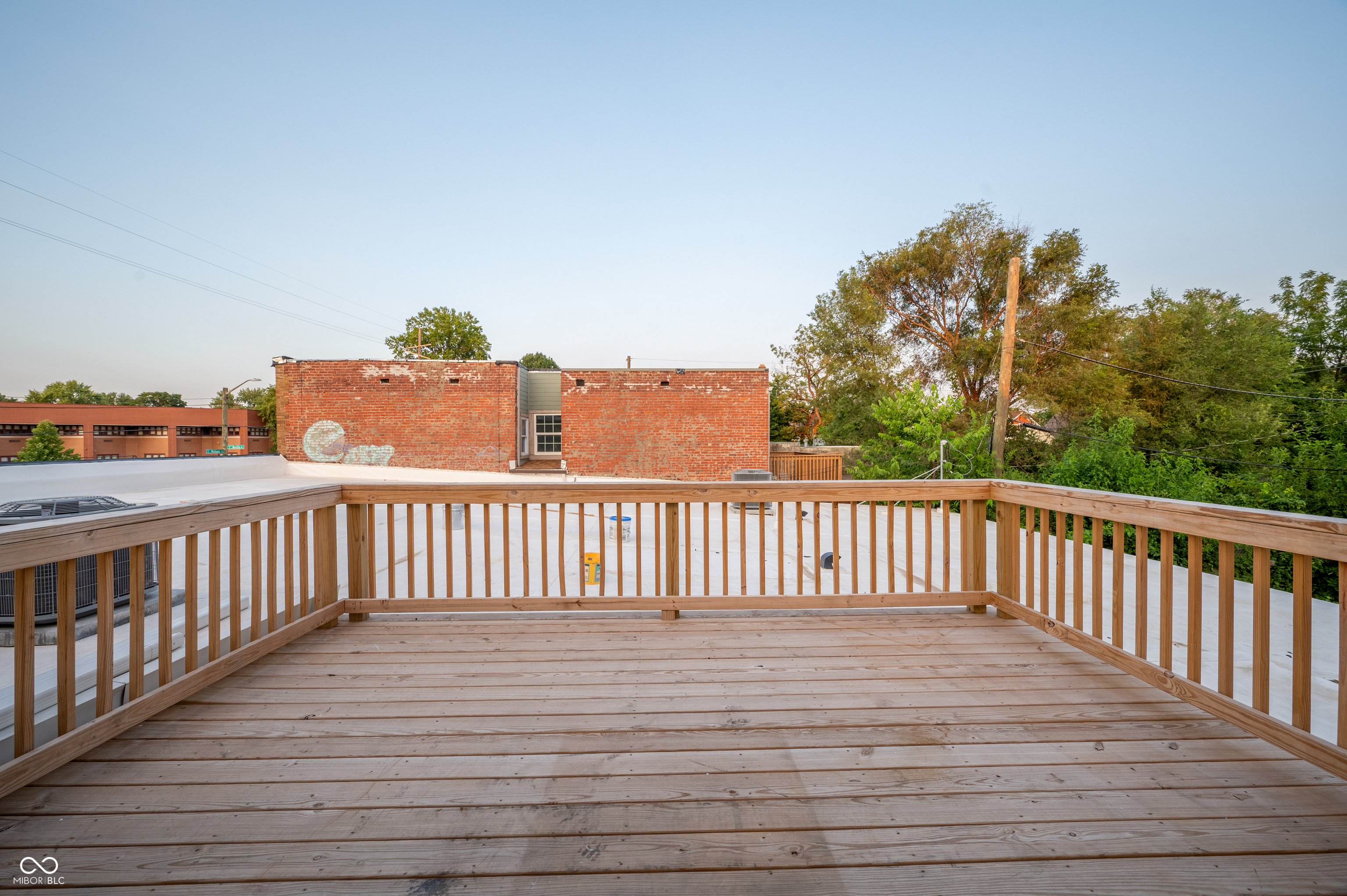 2305 E Michigan Street