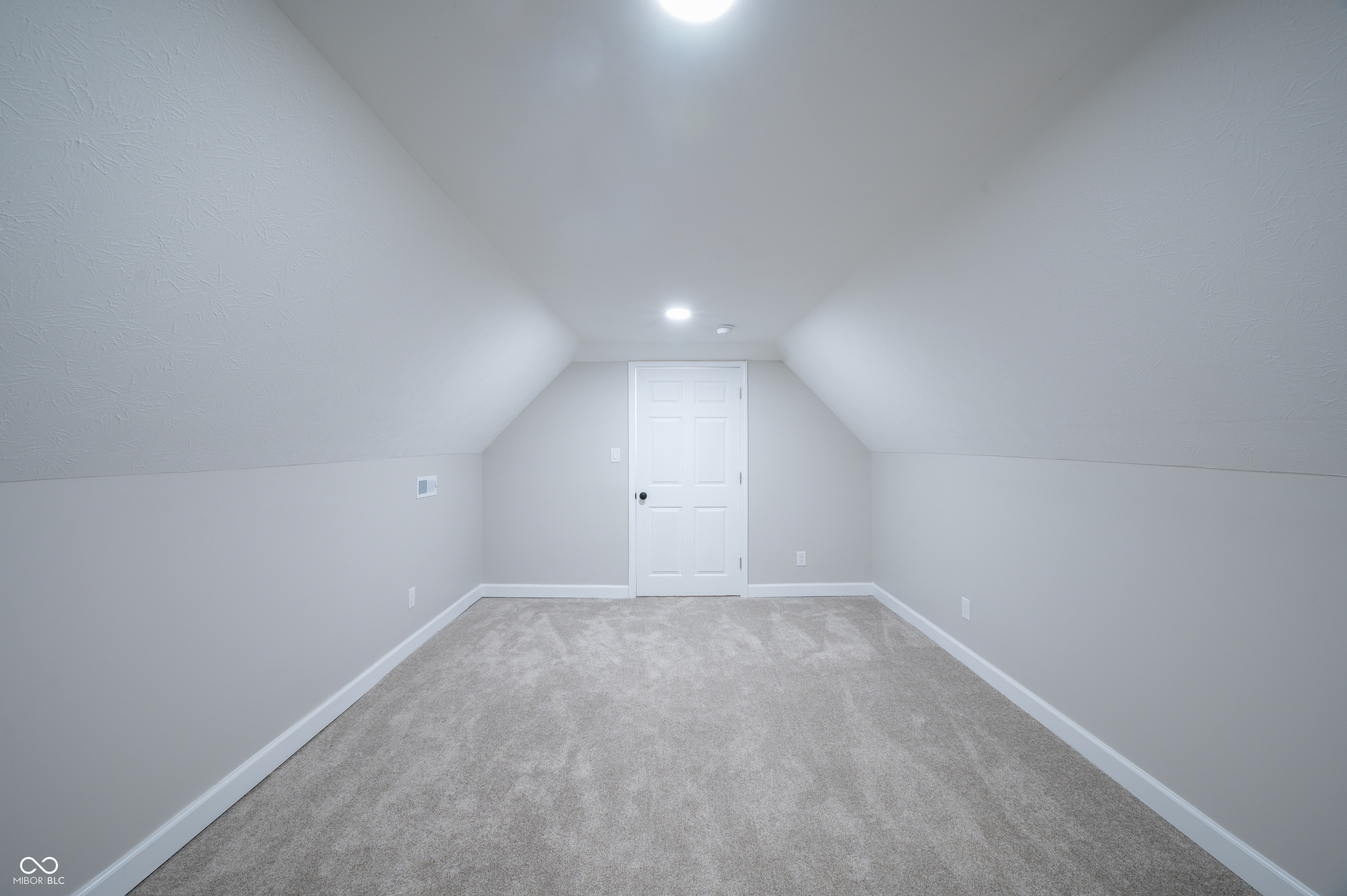 2305 E Michigan Street