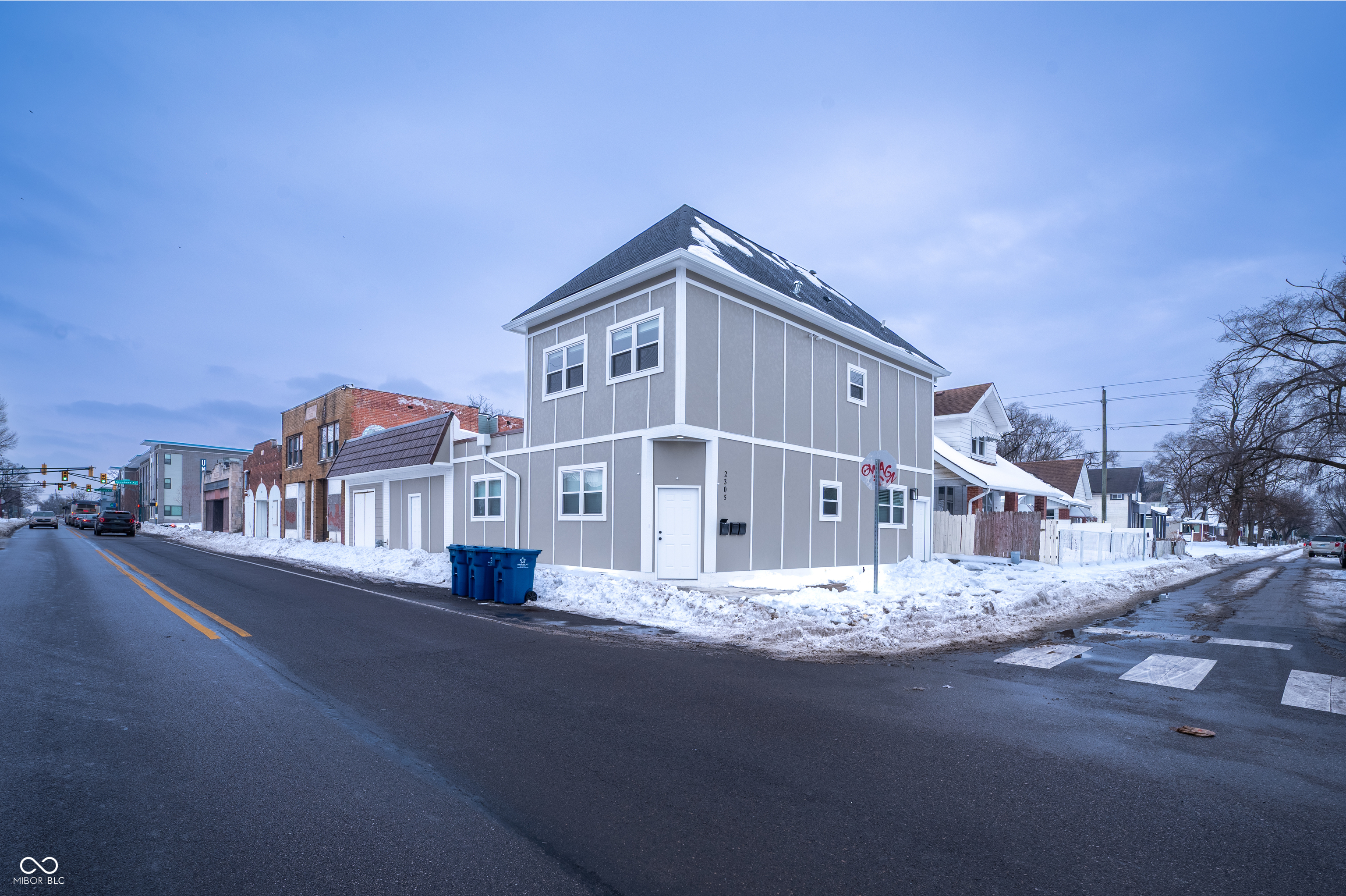 2305 E Michigan Street