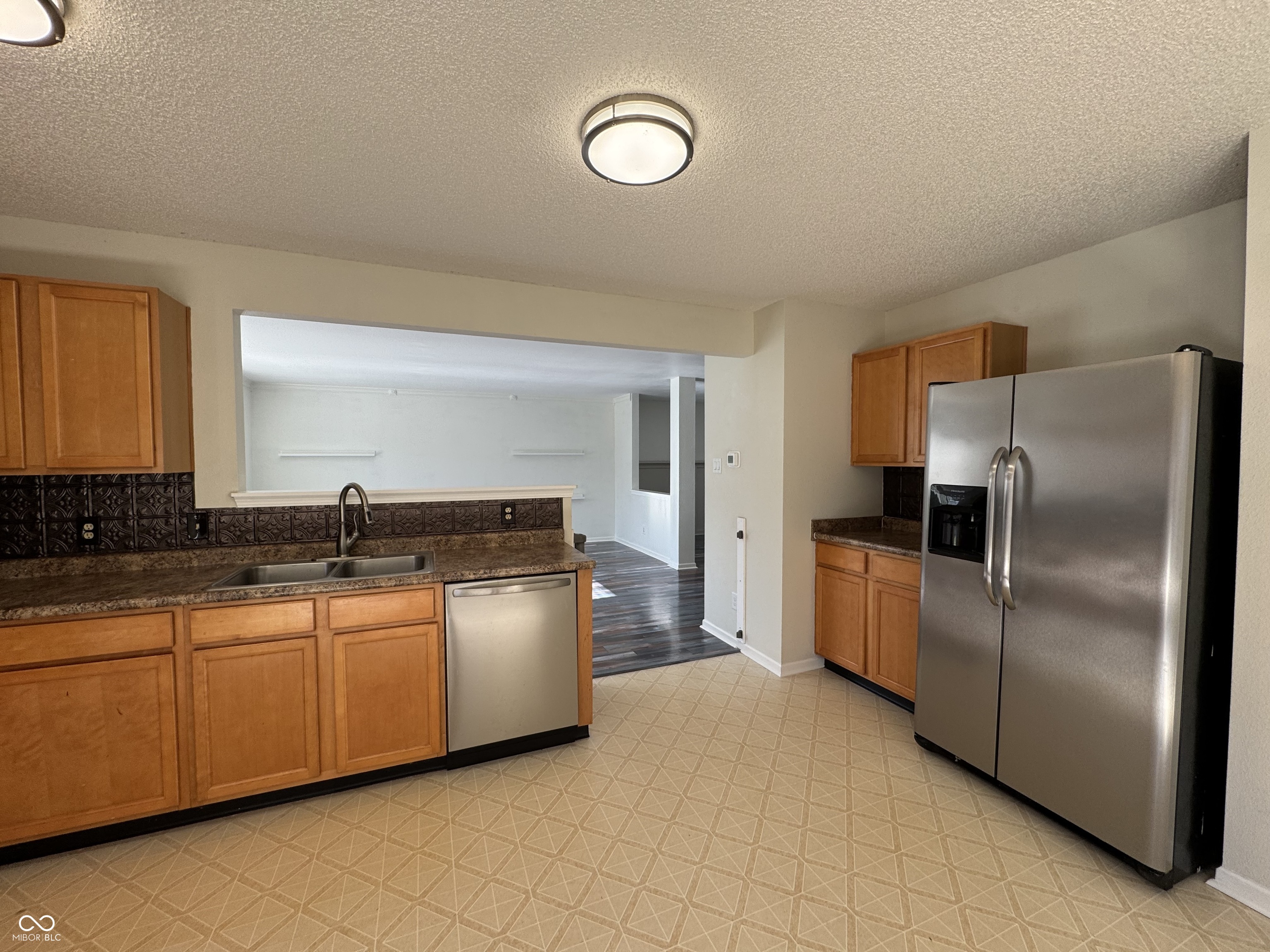 9543 W Campfire Drive