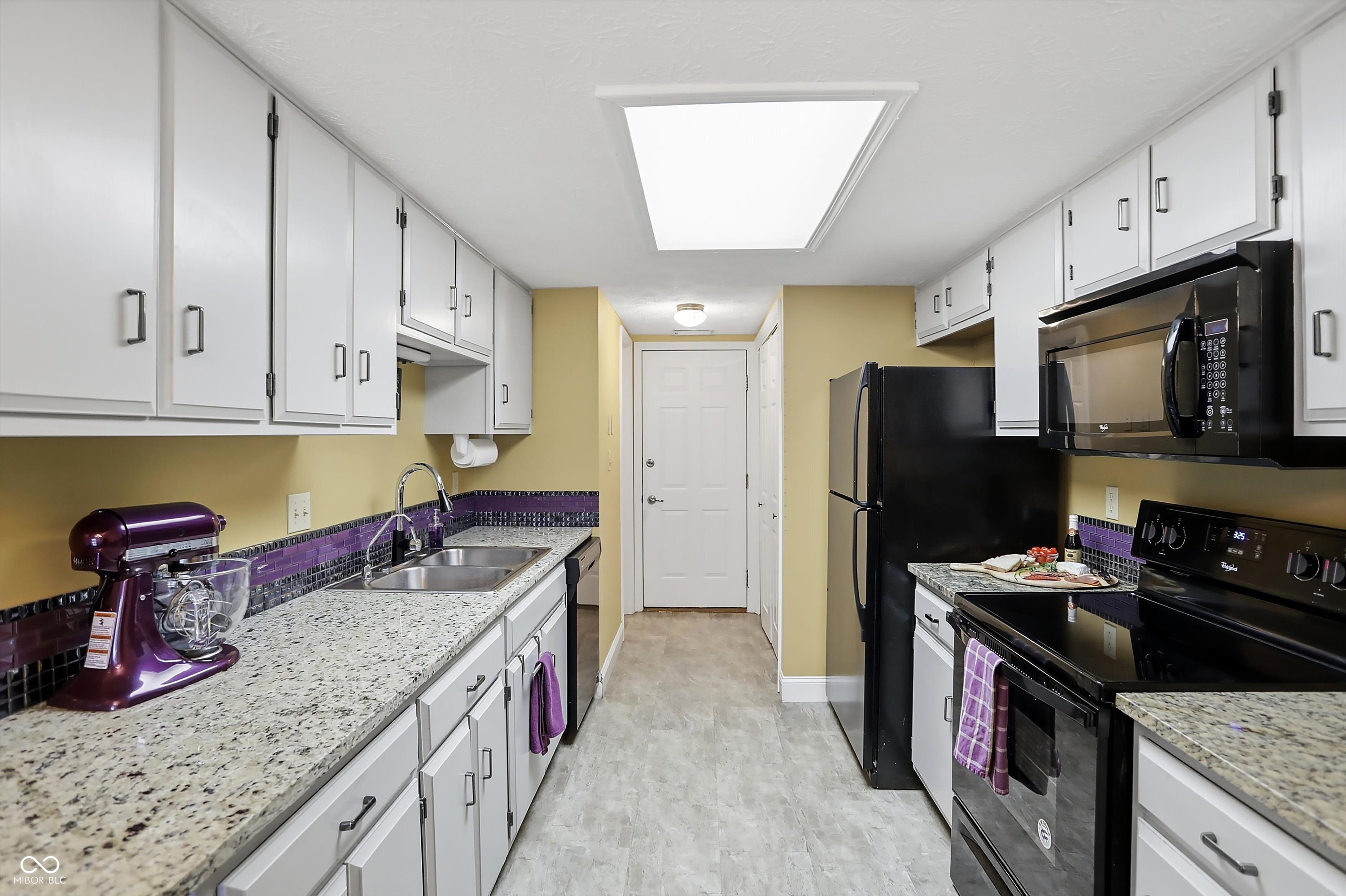 7553 Farm View Circle E