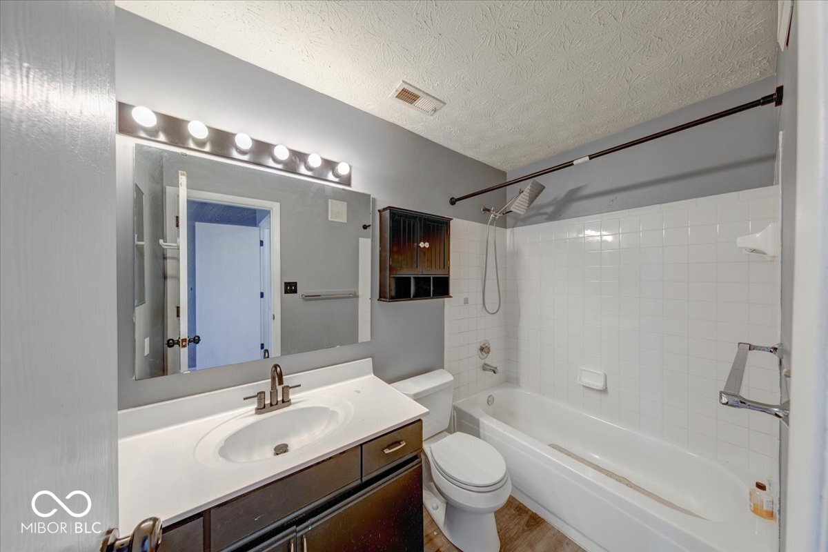 4351 Village Parkway Circle W Unit: 7