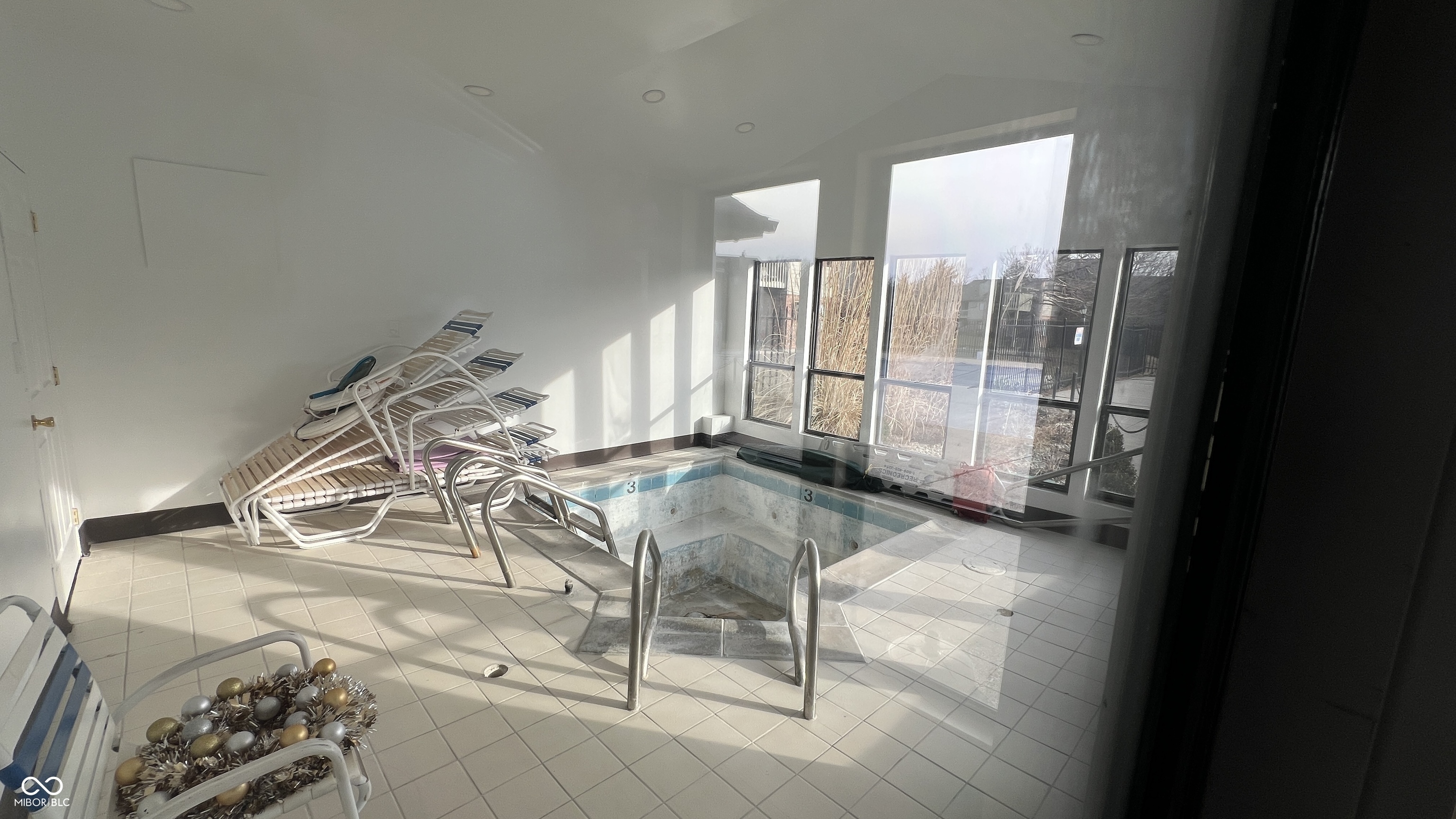 4351 Village Parkway Circle W Unit: 7