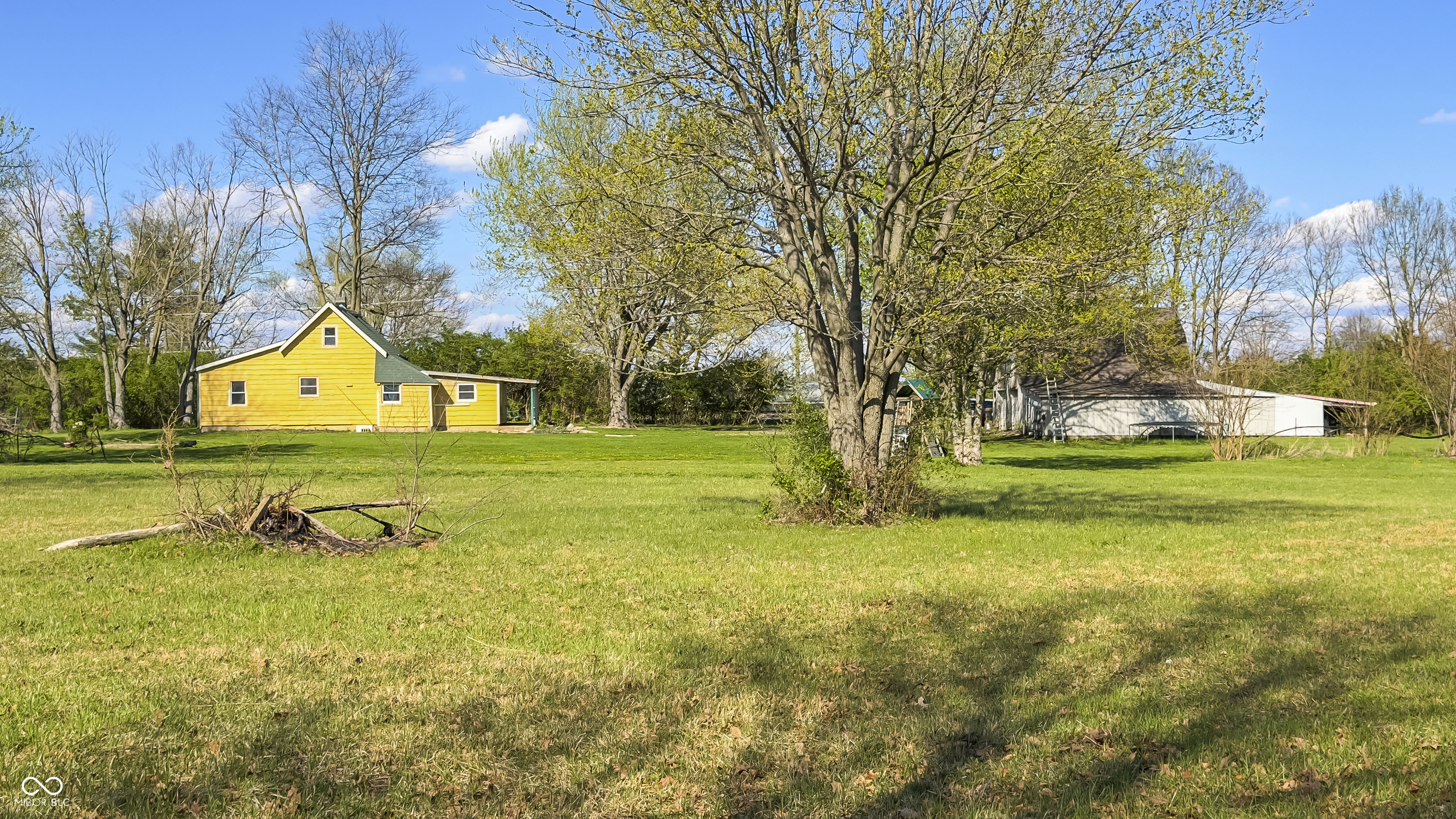 10565 E Southport Road