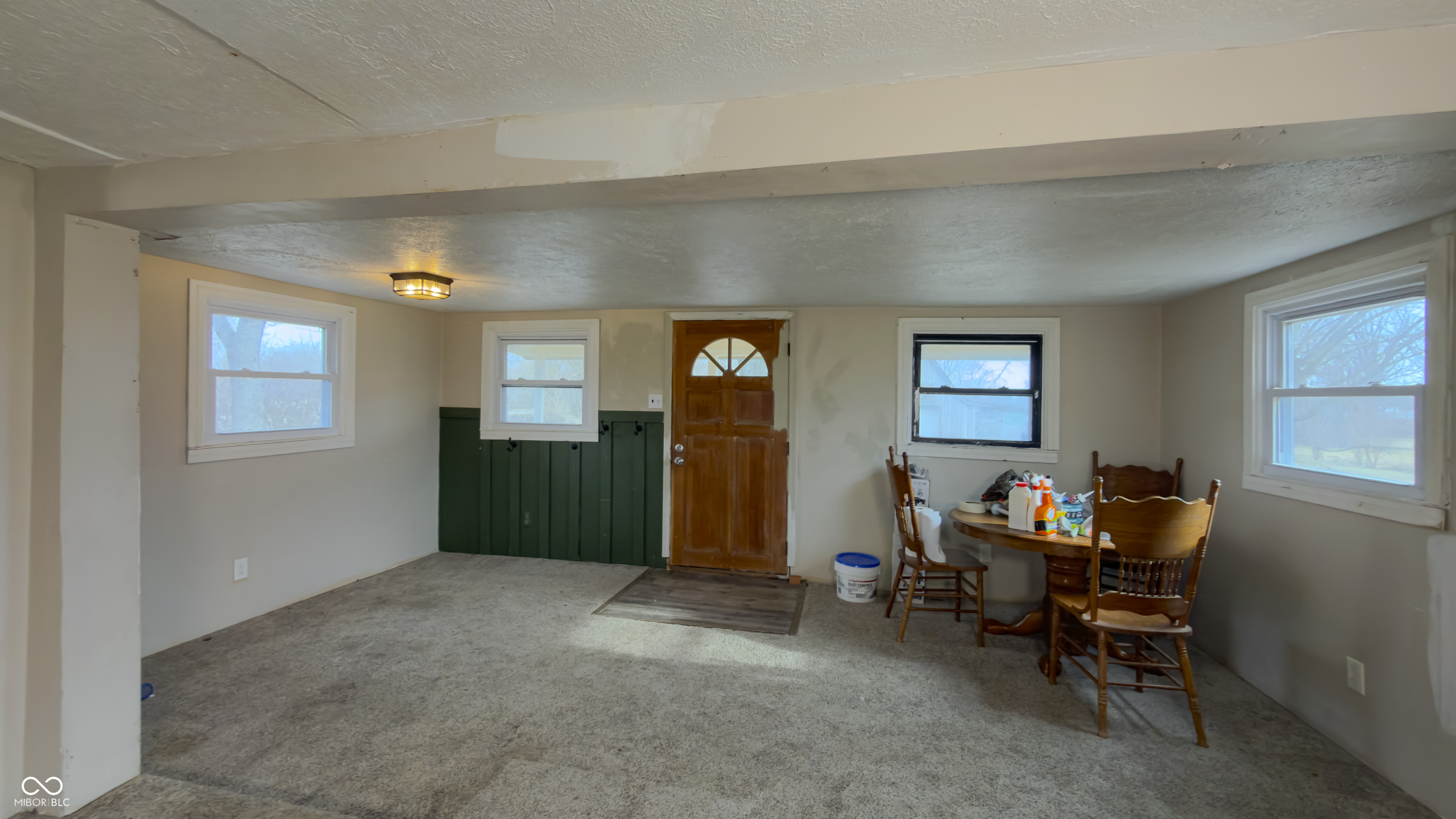 10565 E Southport Road