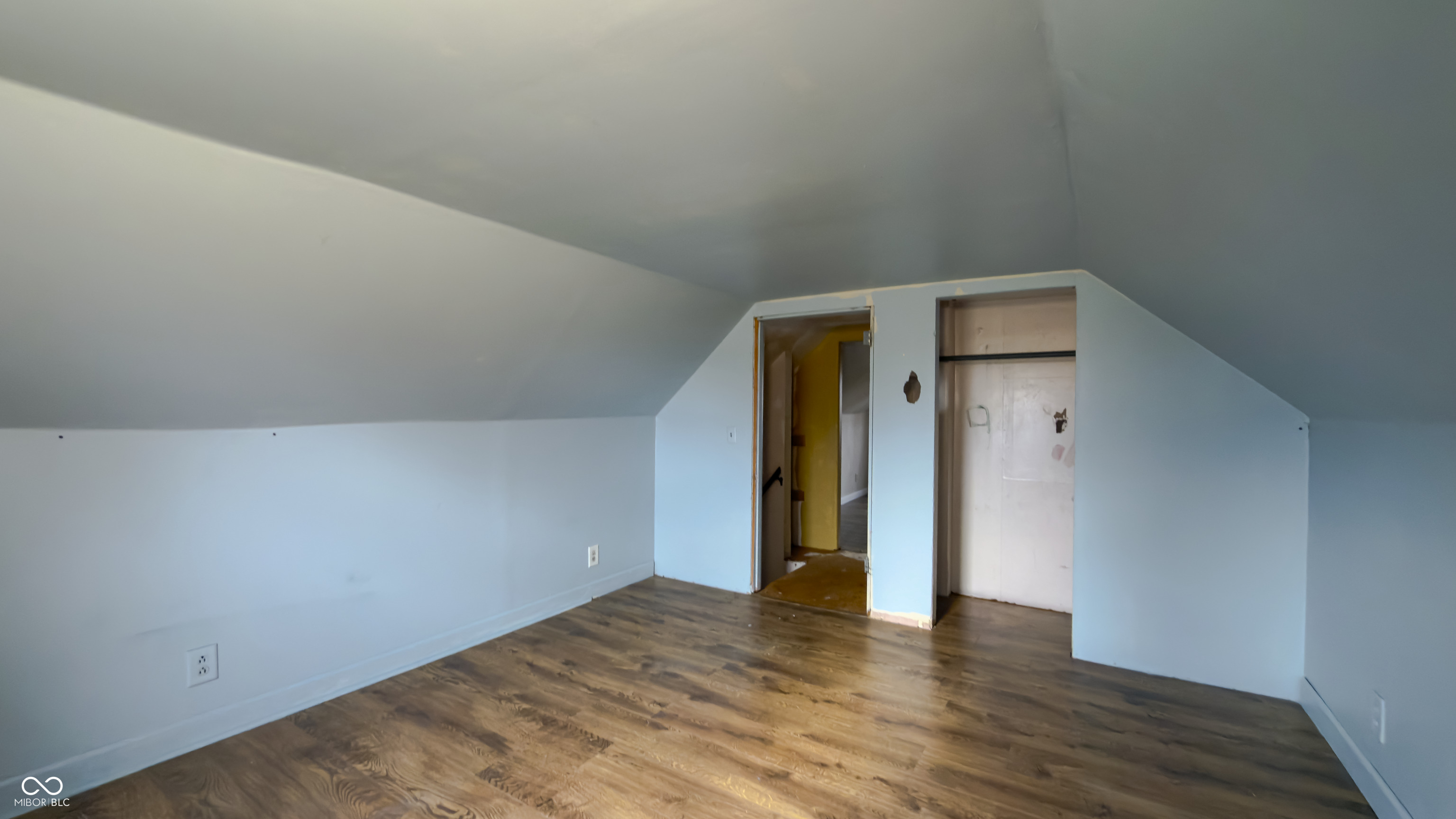 10565 E Southport Road