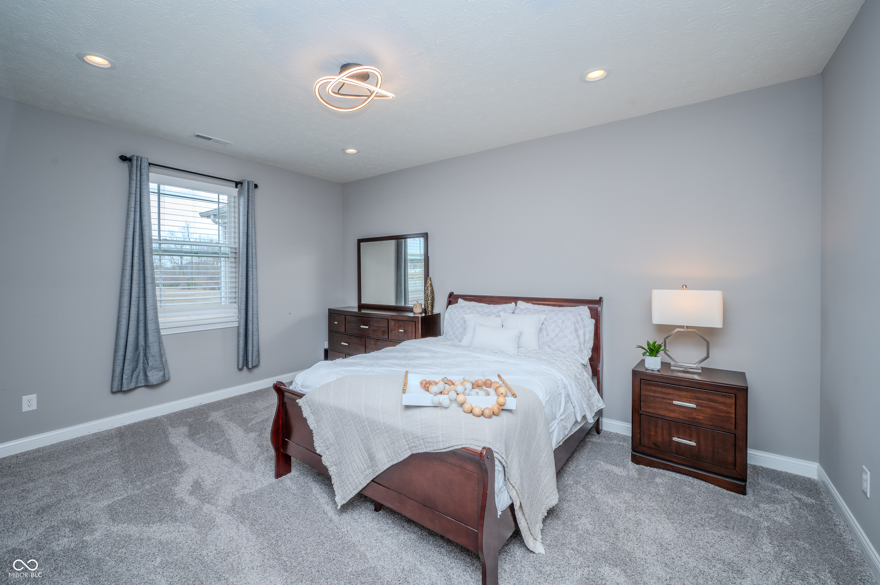 1565 Sadler Way