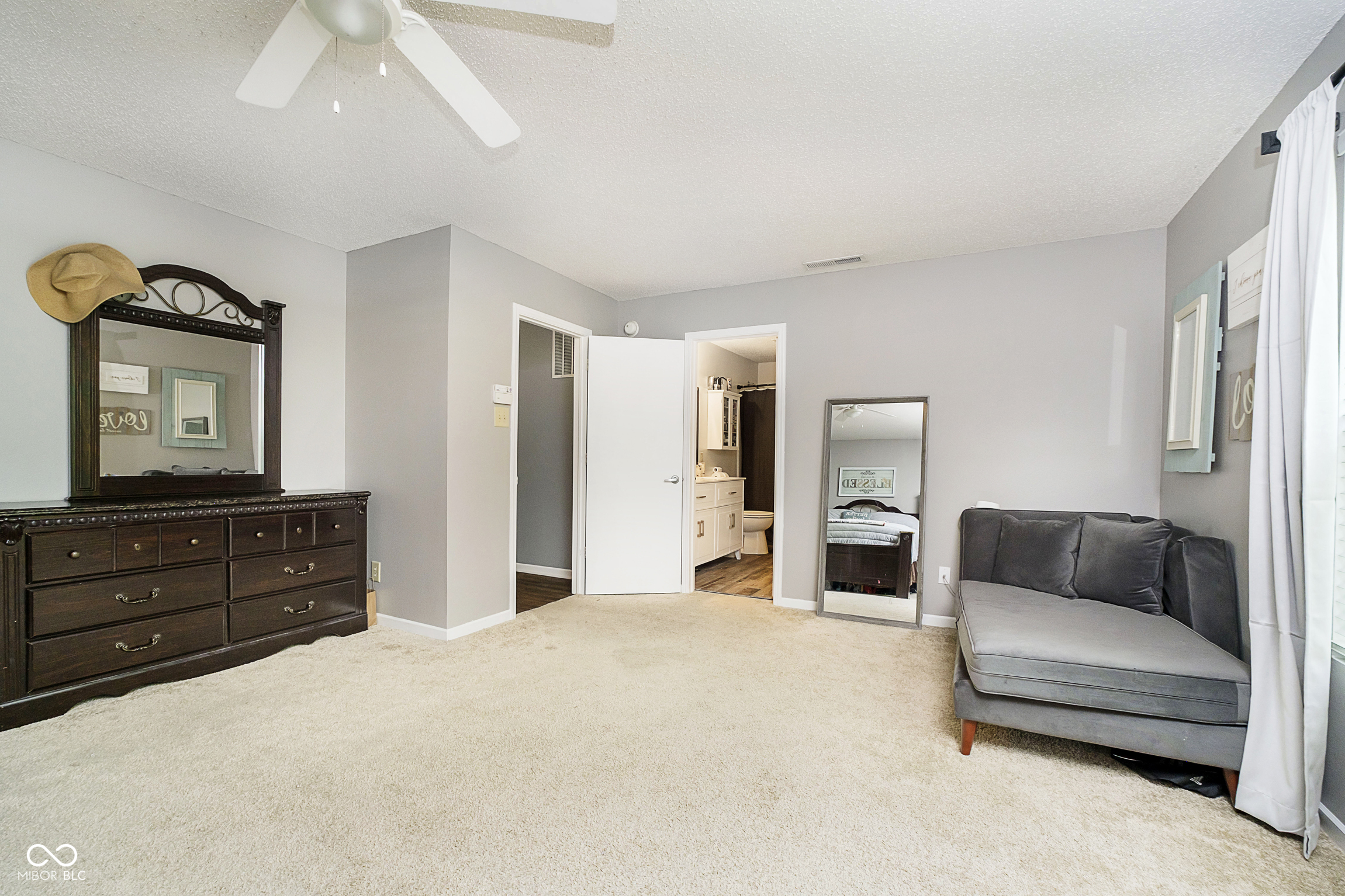 2258 Bridlewood Drive