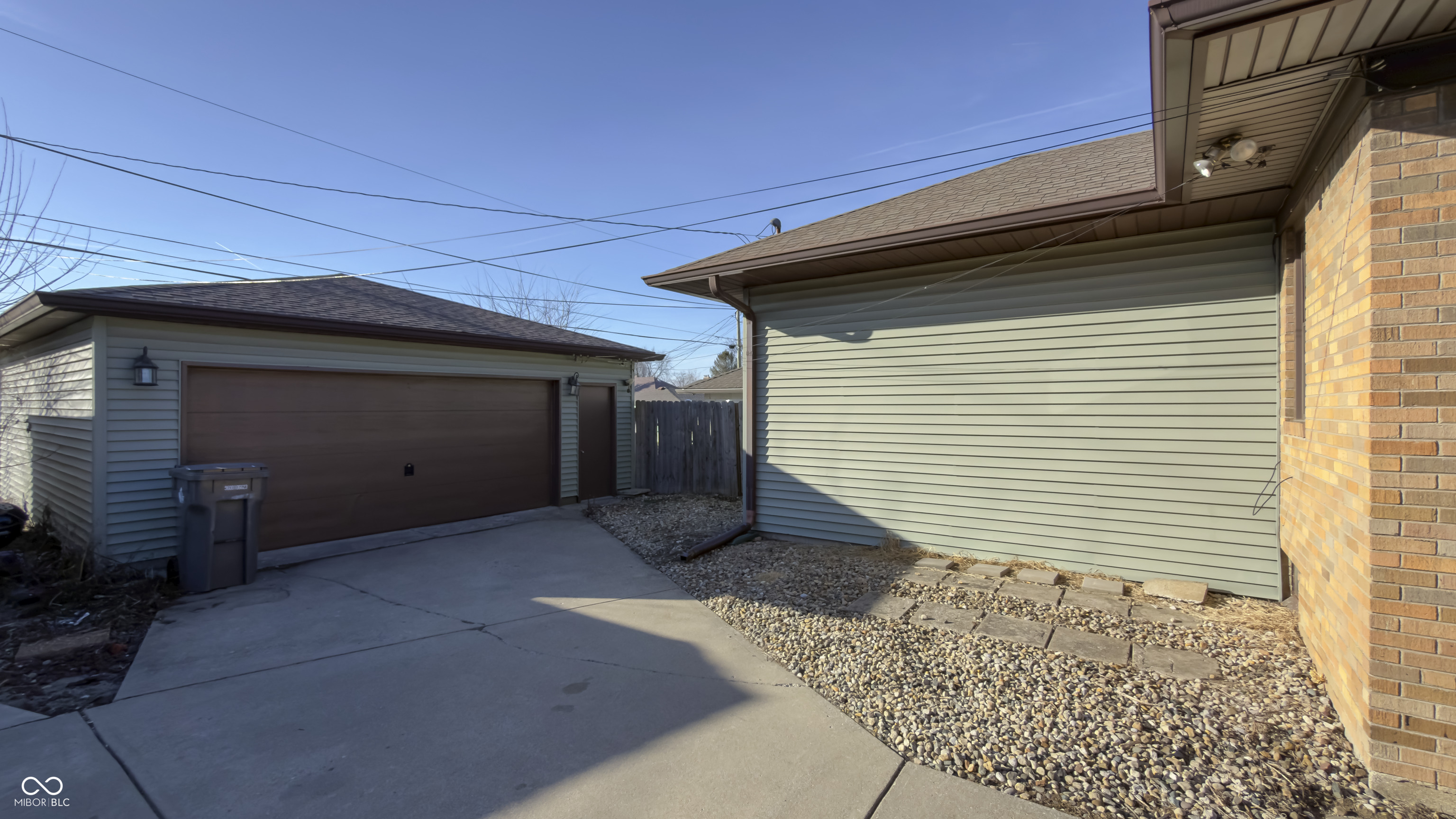 1406 N Butler Avenue