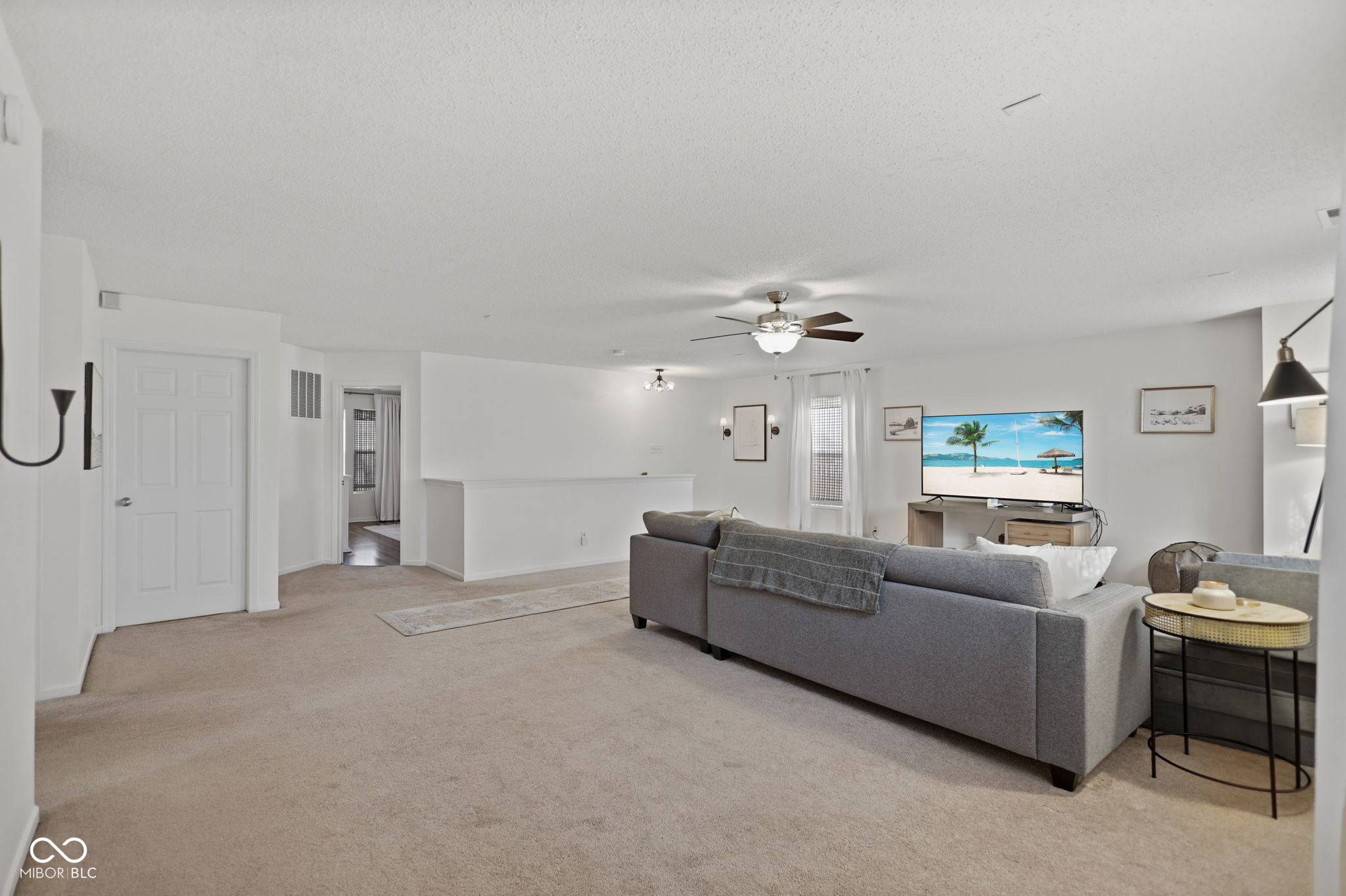 3258 Hemlock Street