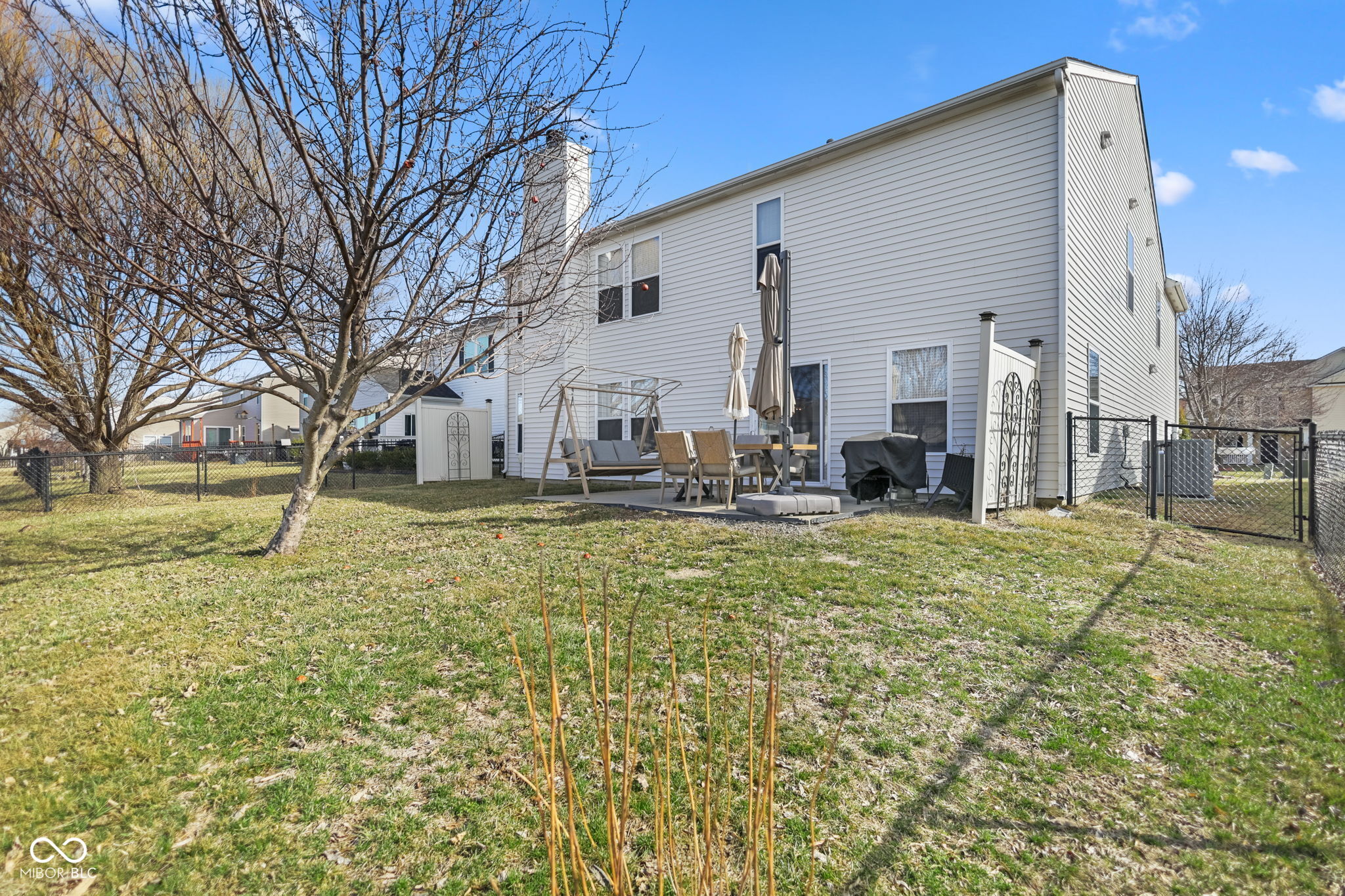 3258 Hemlock Street