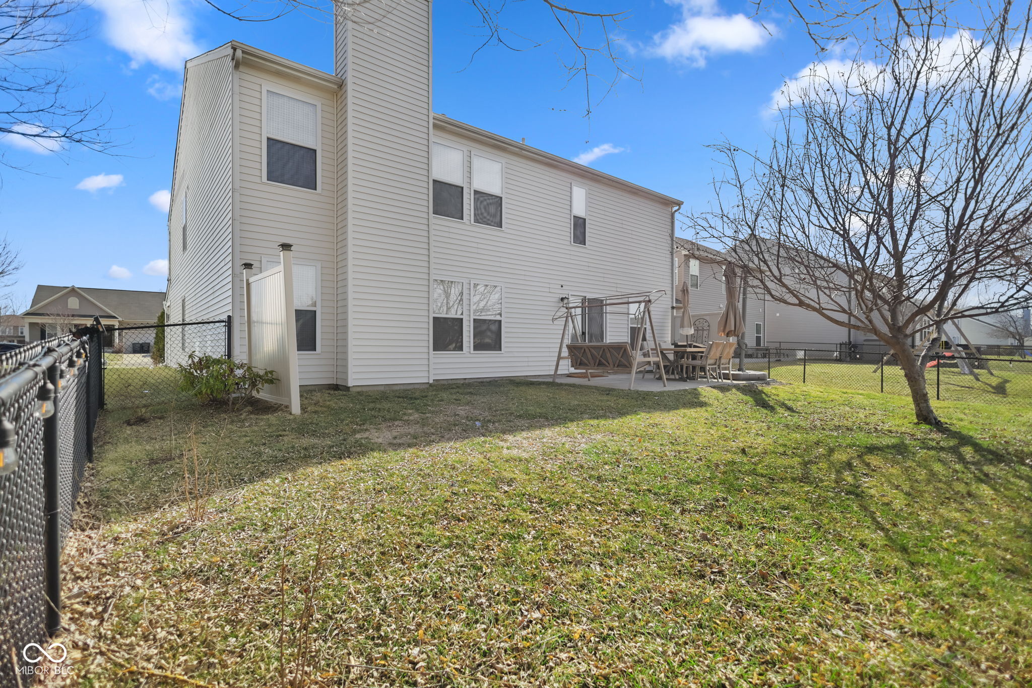 3258 Hemlock Street