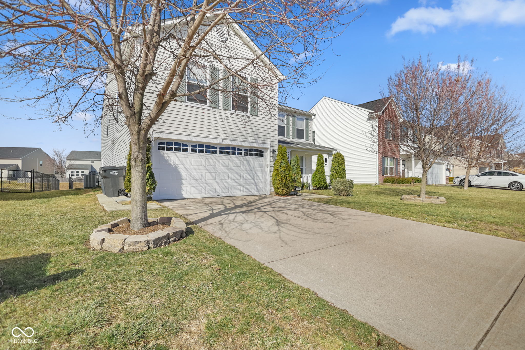 3258 Hemlock Street