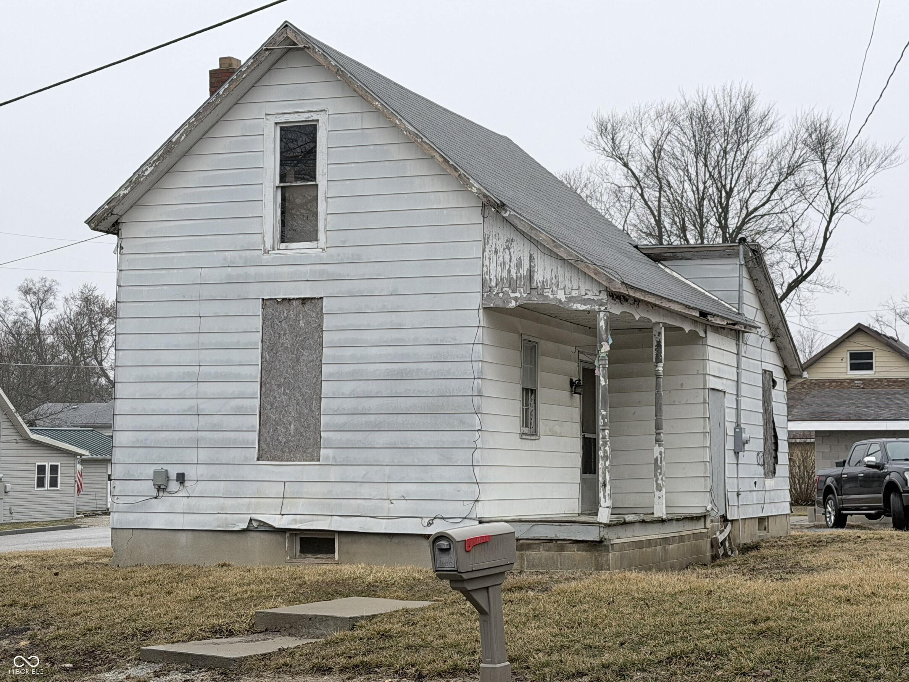 314 W Indiana Avenue