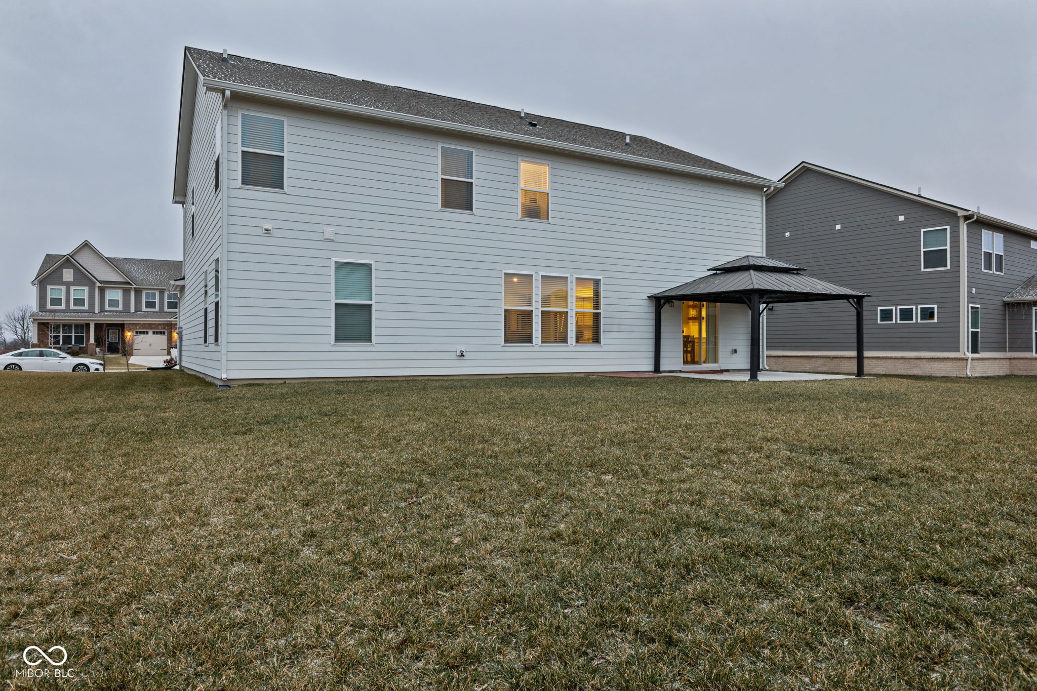 1046 Elmwood Lane