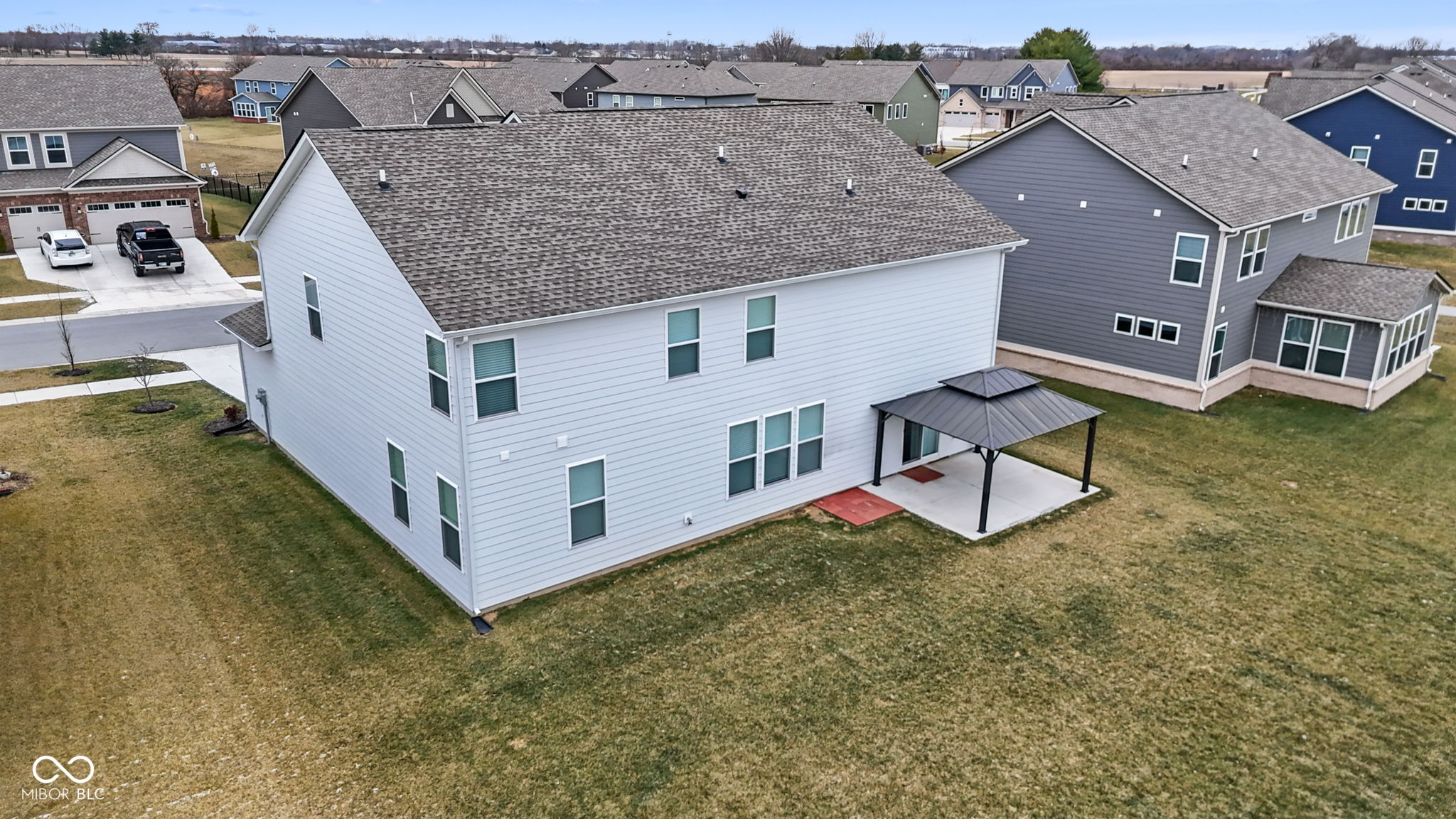 1046 Elmwood Lane