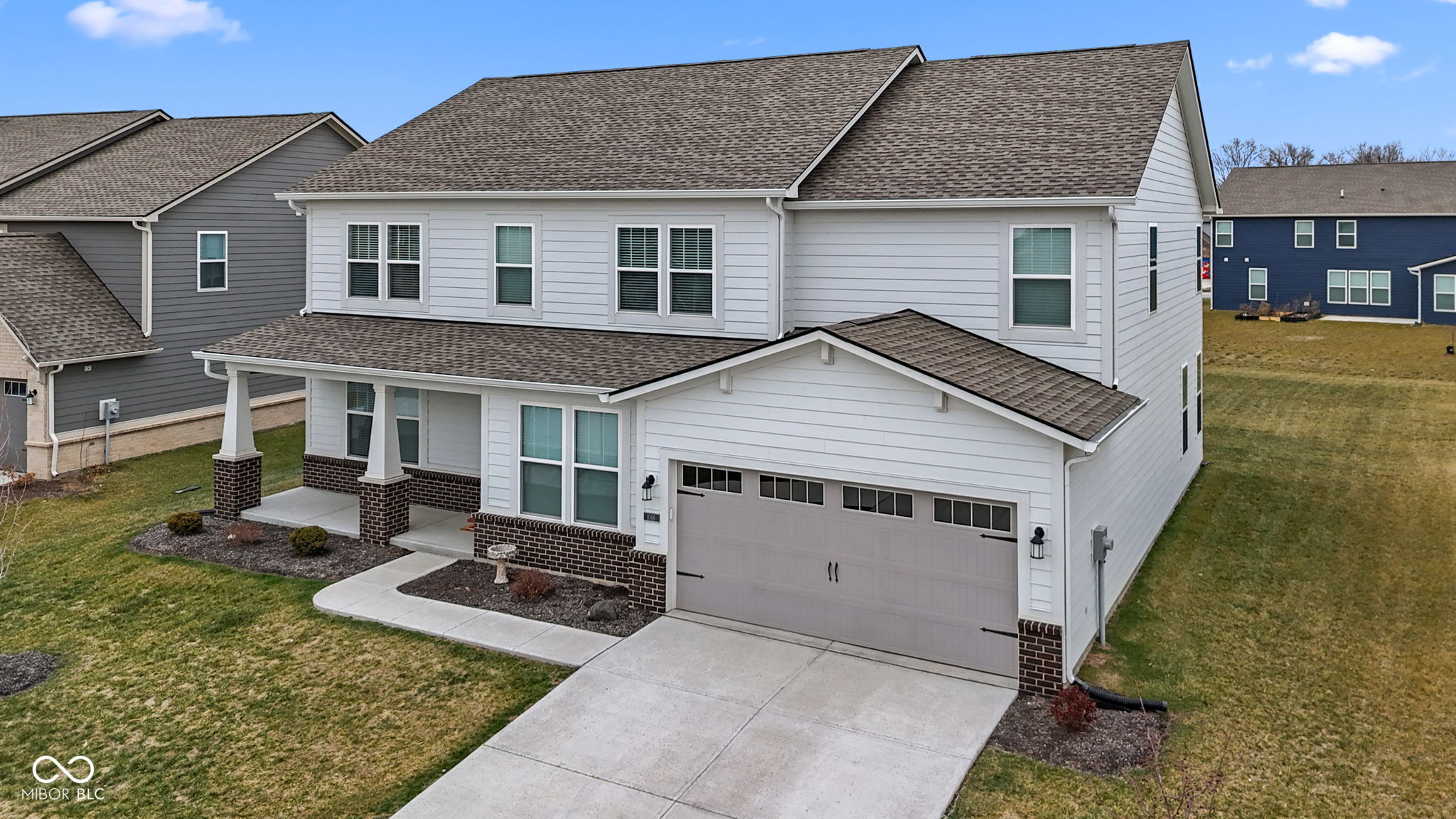 1046 Elmwood Lane