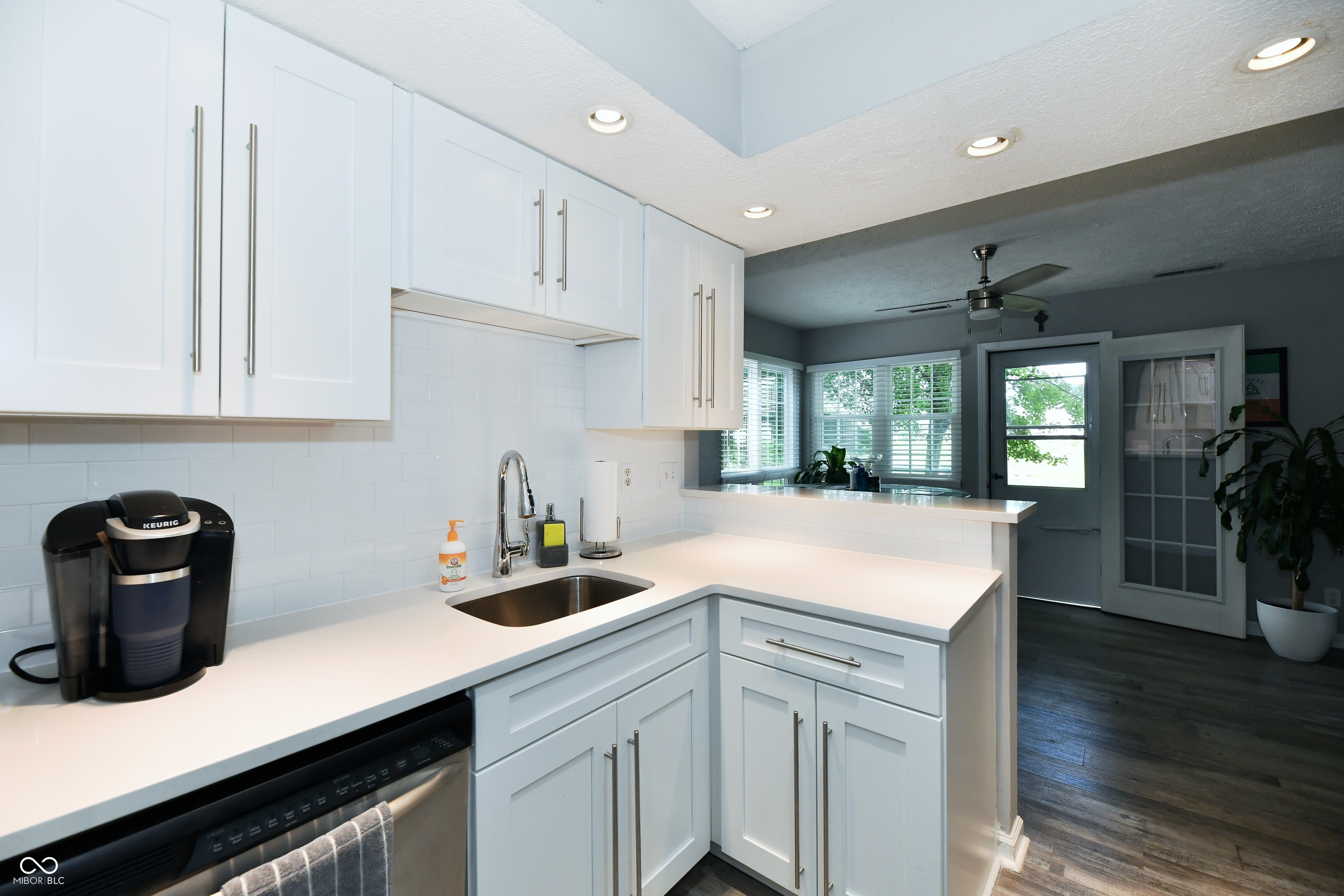 7854 Harbour Isle