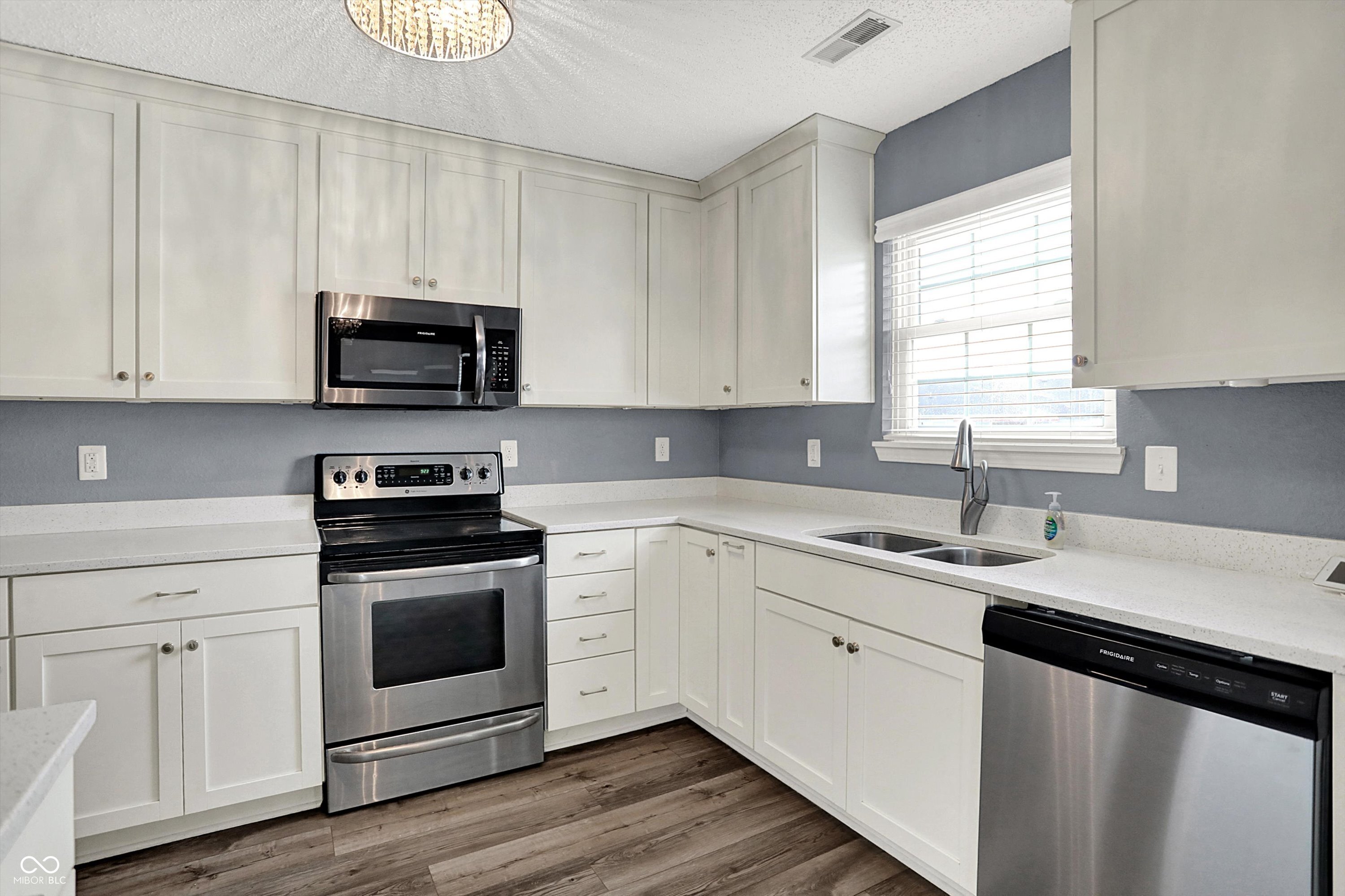 6403 Colonnade Court