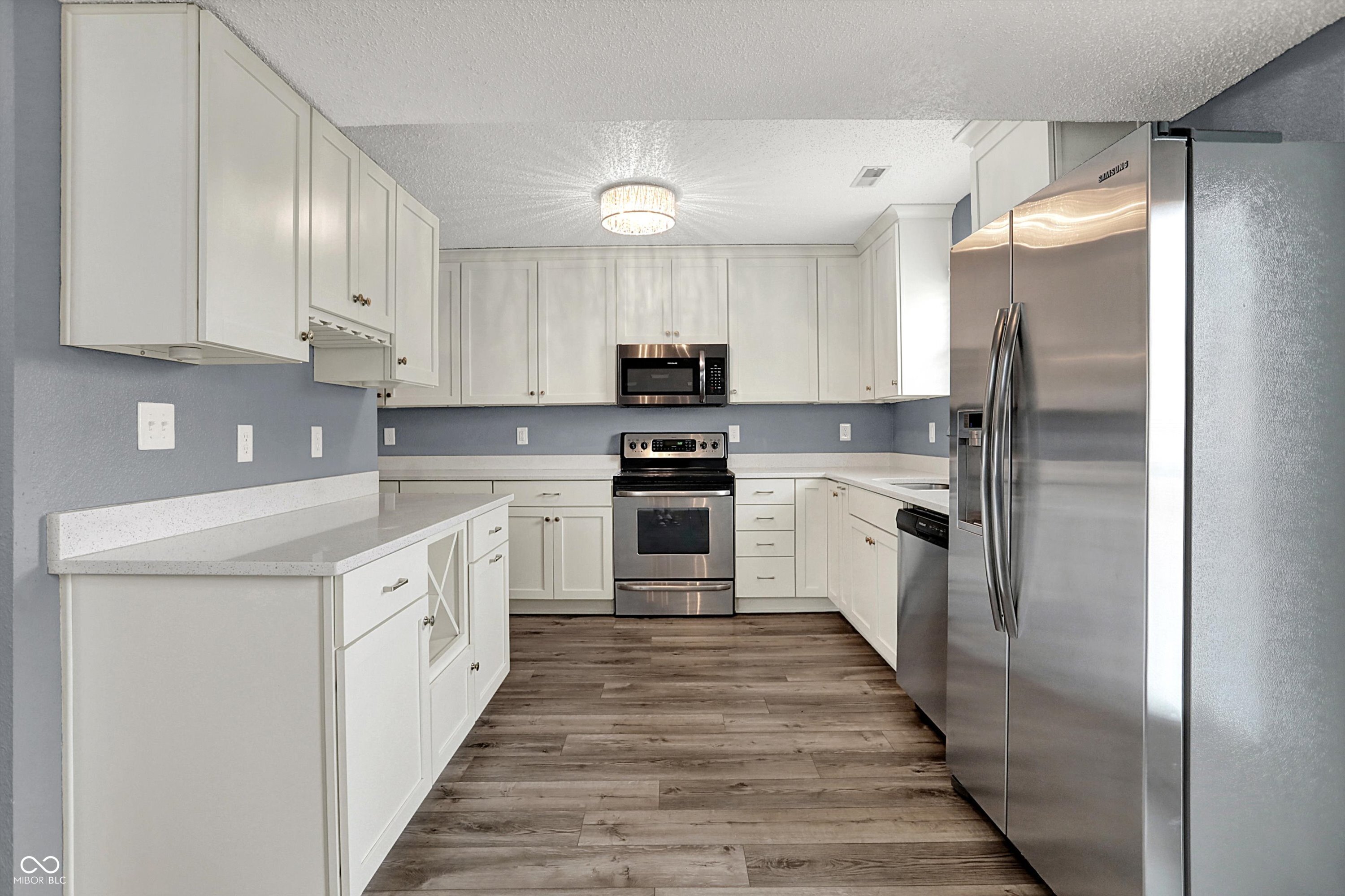 6403 Colonnade Court