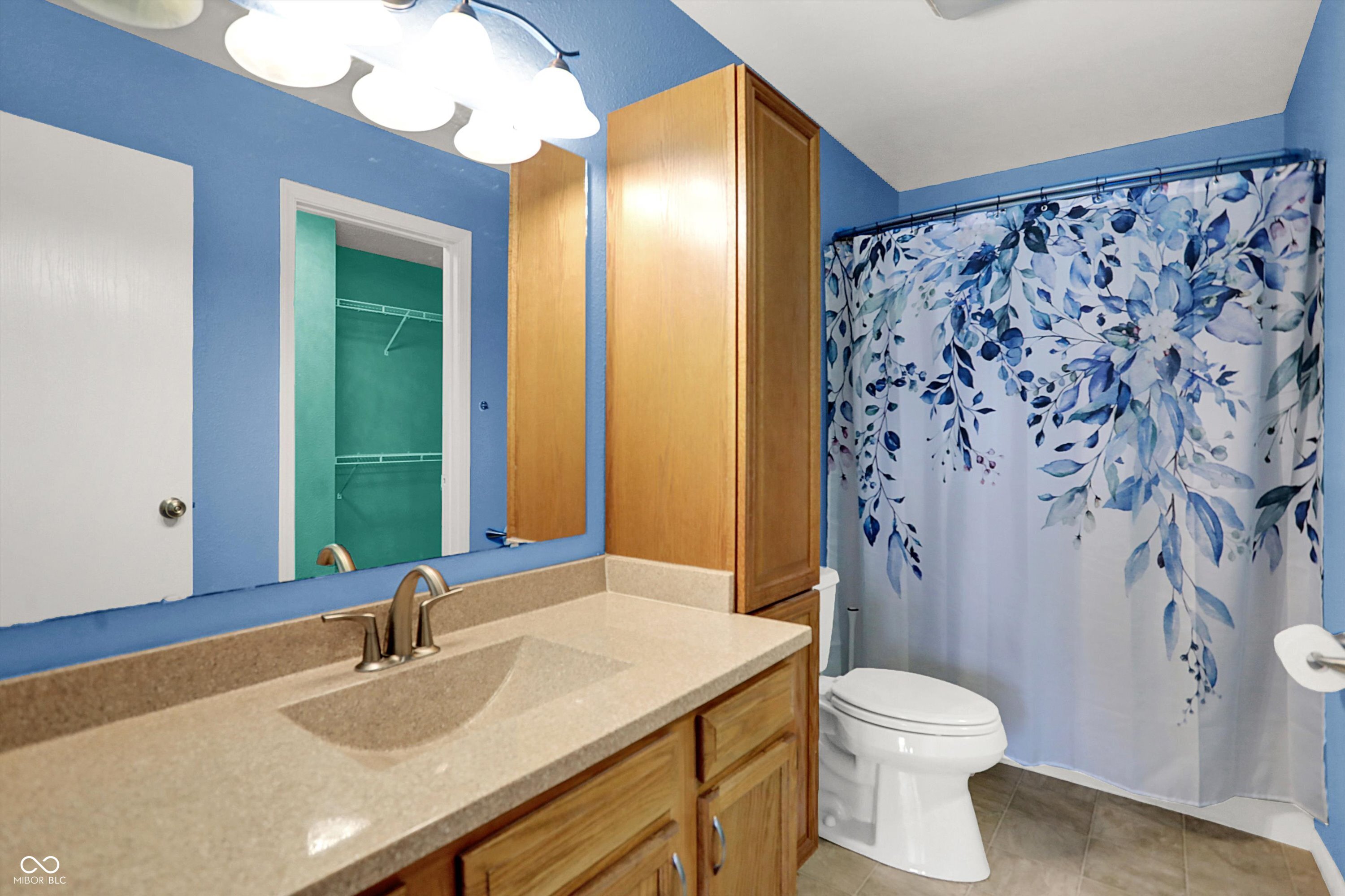 6403 Colonnade Court