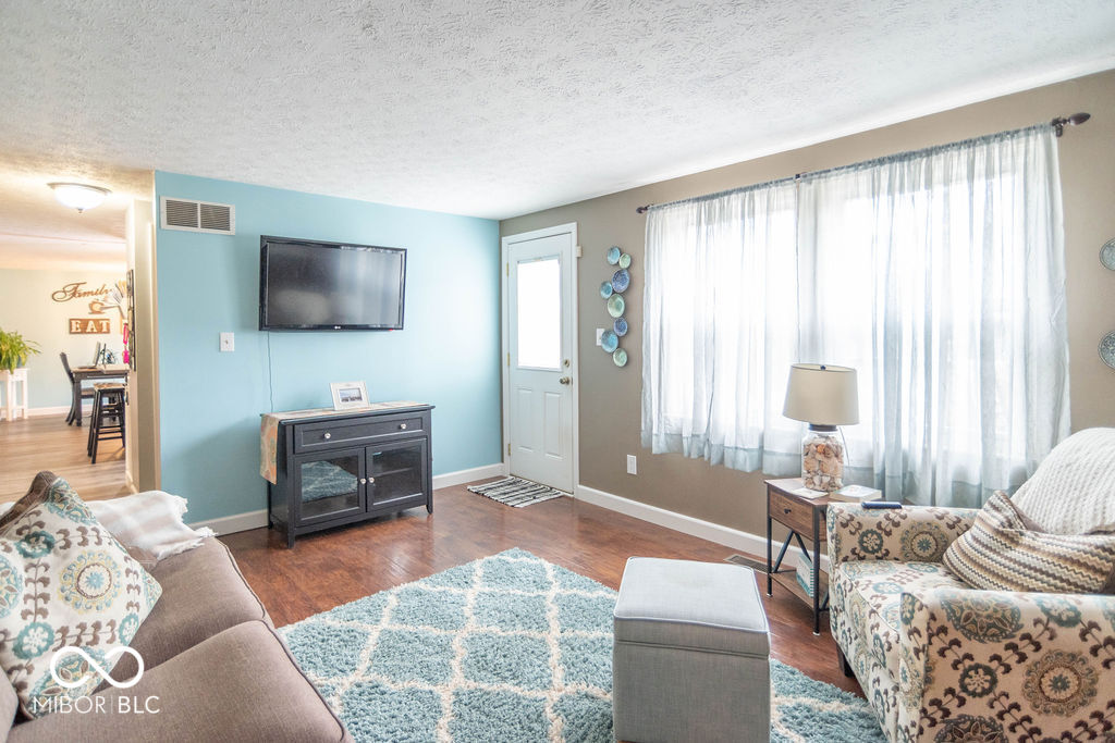 5319 Honey Manor Drive