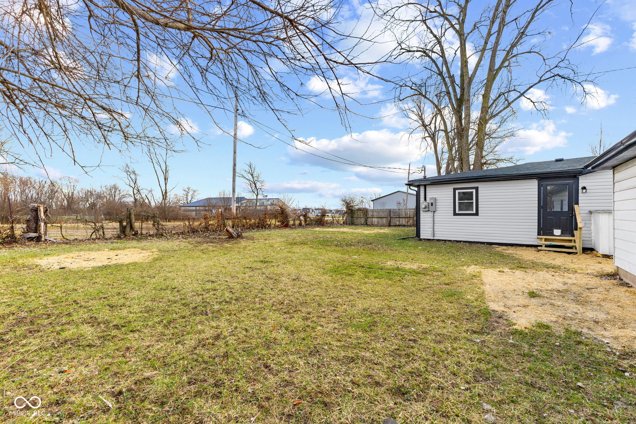 4533 Gordon Drive