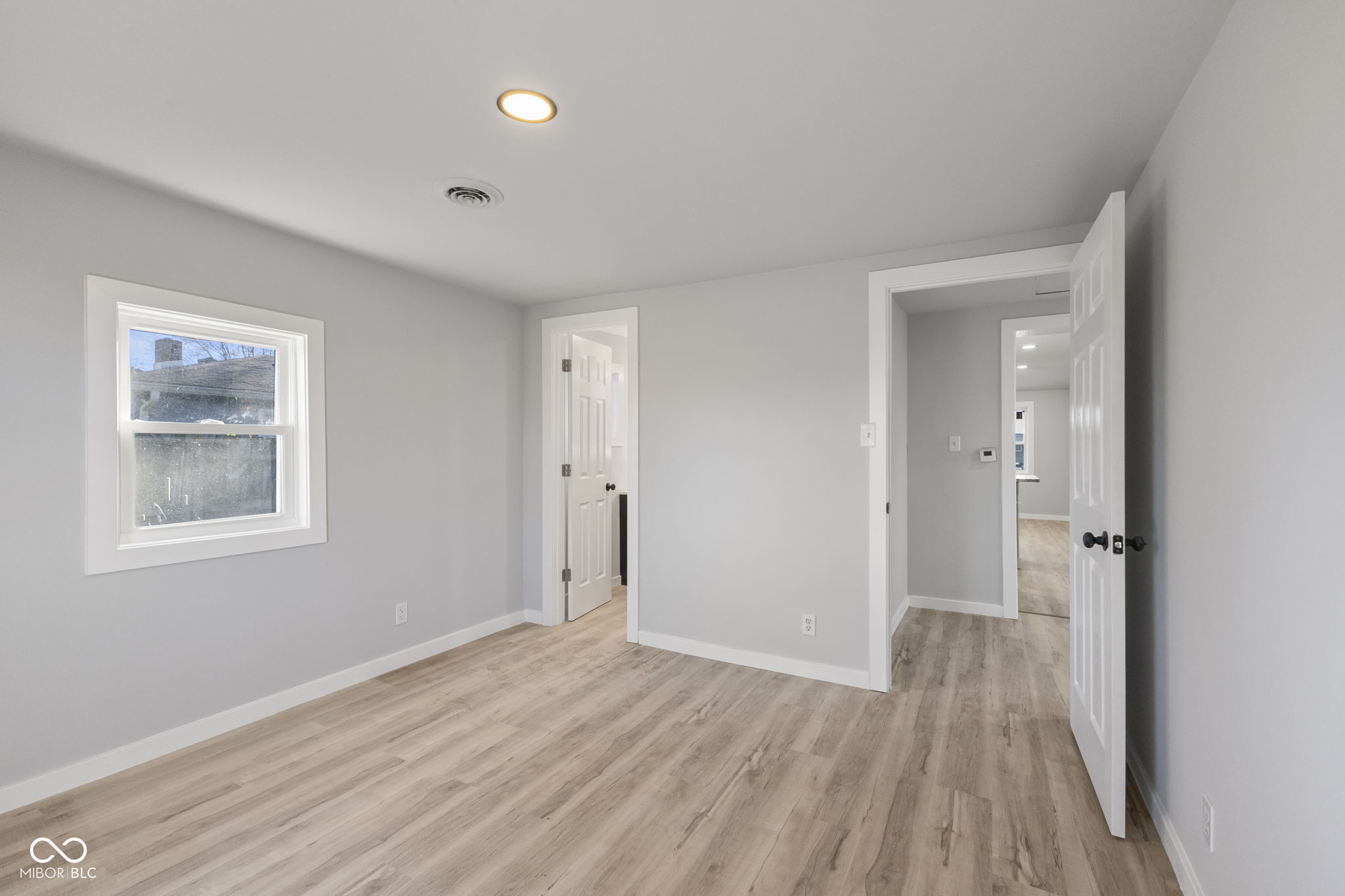 4533 Gordon Drive
